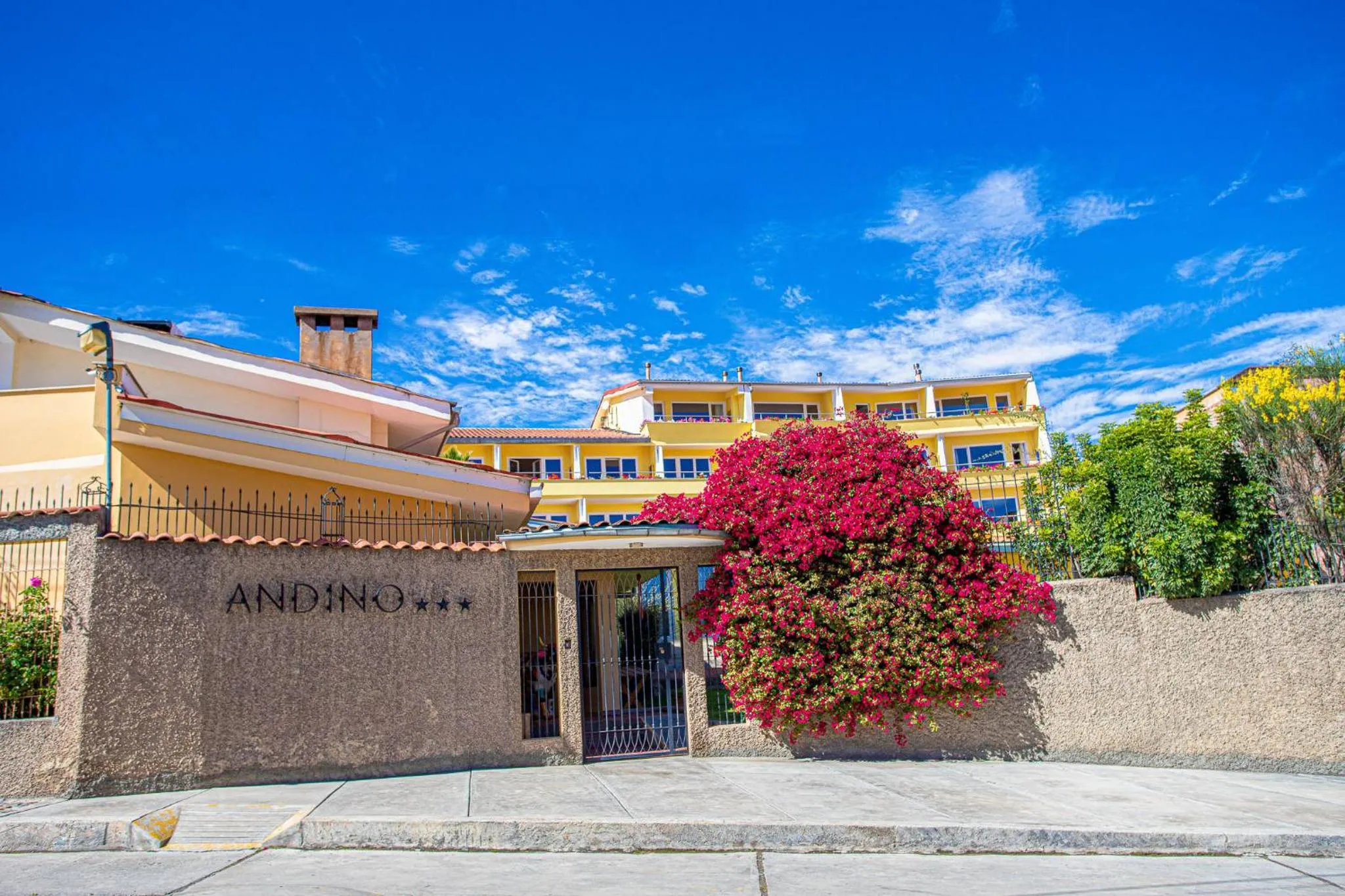 Property building in Hotel Andino Club - Hotel Asociado Casa Andina