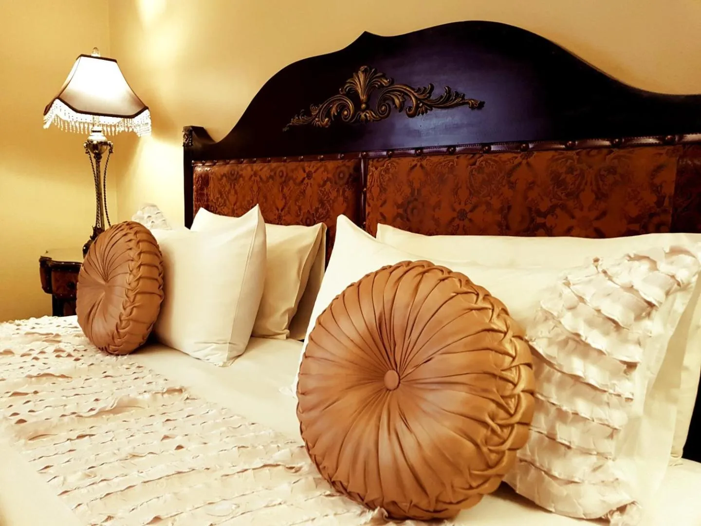 Bed in Kimberley Manor Guesthouse