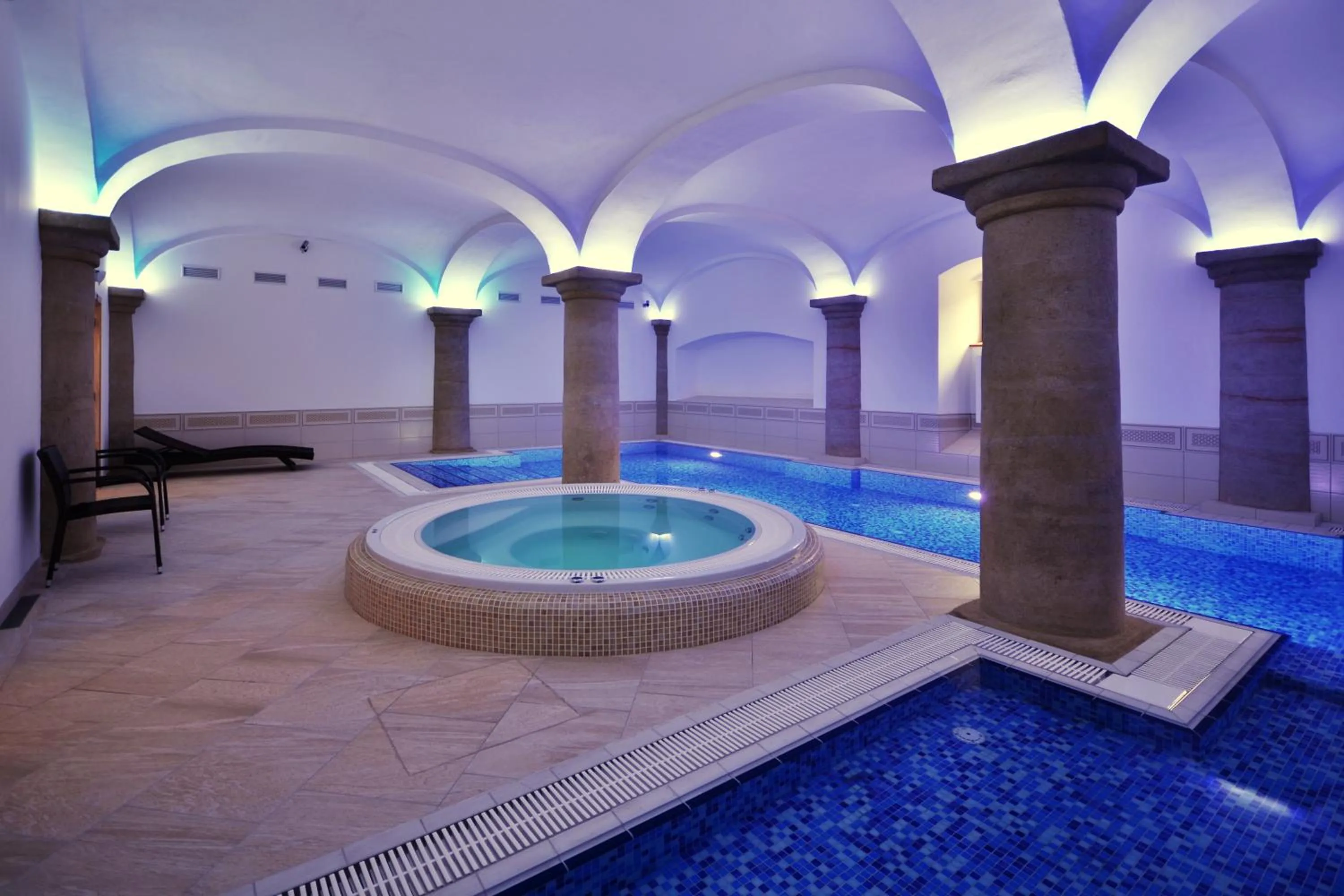 Hot Tub in Hotel Malý Pivovar