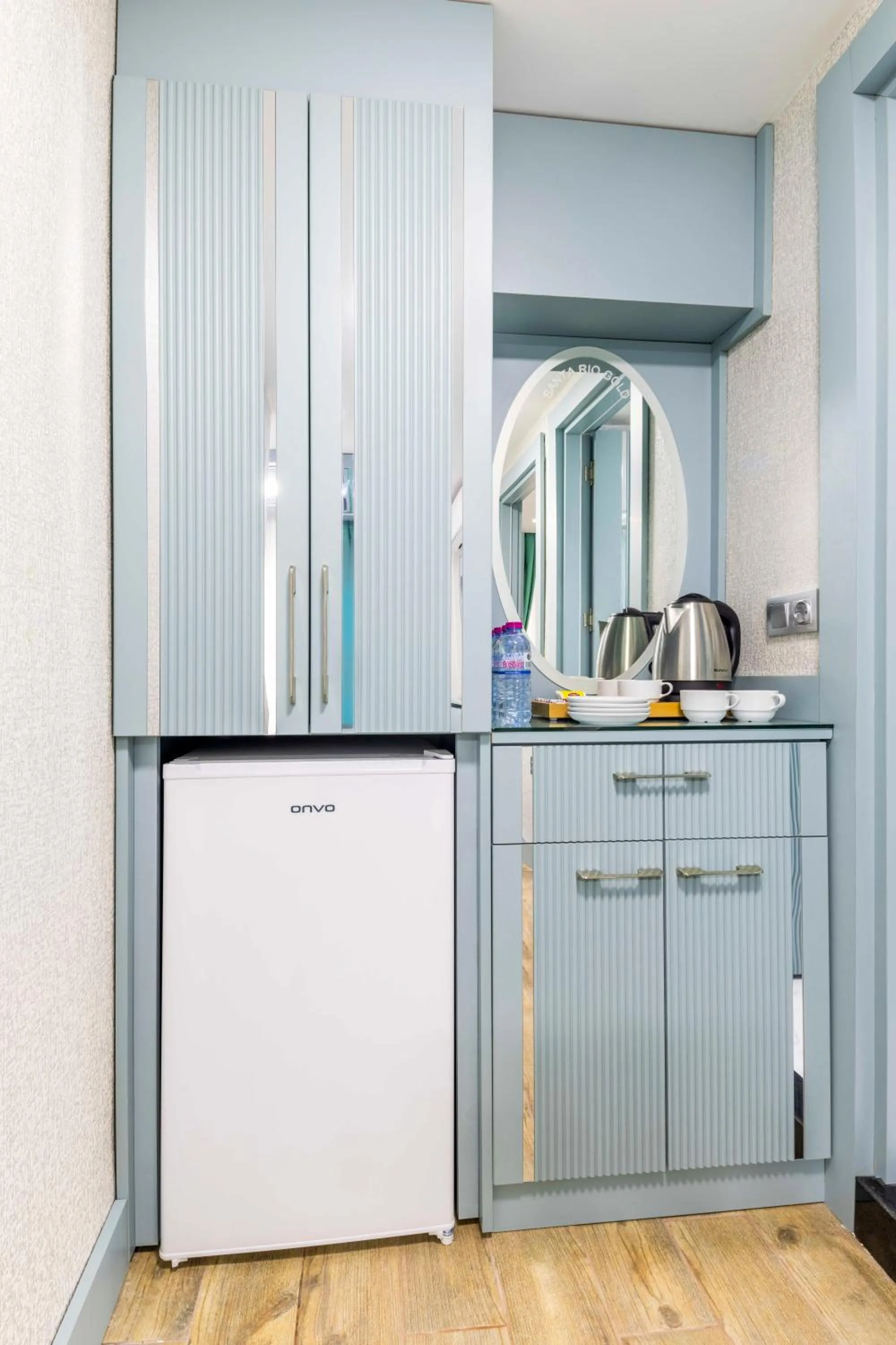 Kitchen or kitchenette in Santa Rio Gold Taxim Hotel