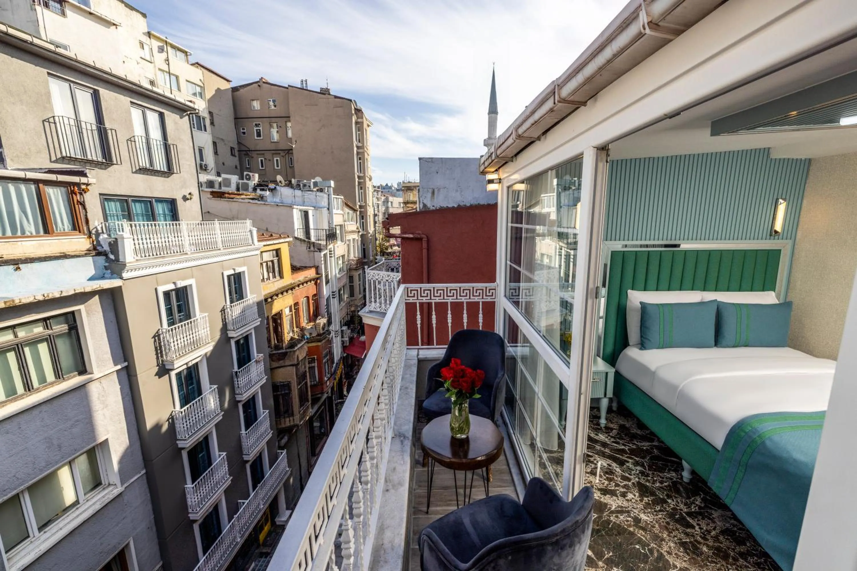 Day, Bed in Santa Rio Gold Taxim Hotel