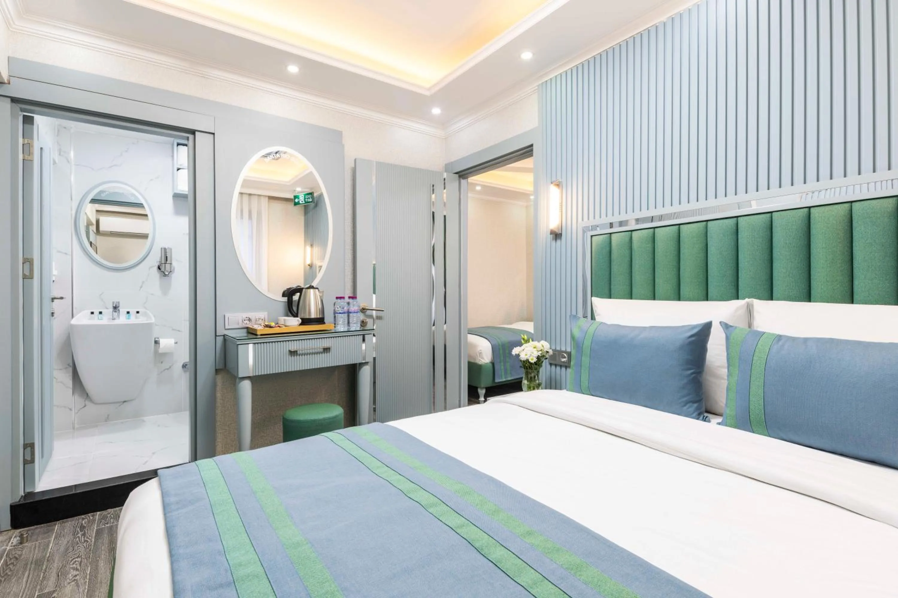 Bed in Santa Rio Gold Taxim Hotel