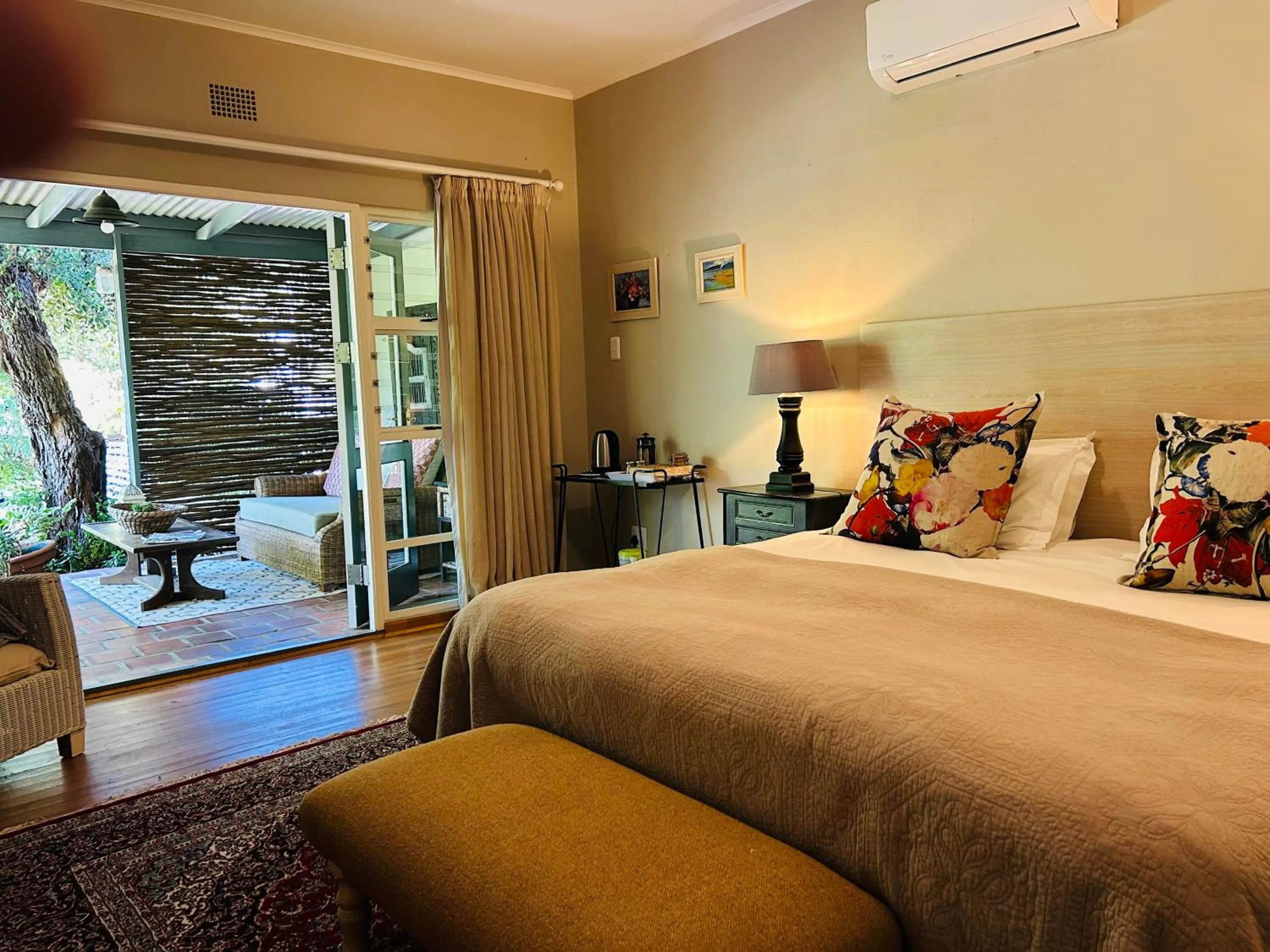 Bed in Eight on Tuin