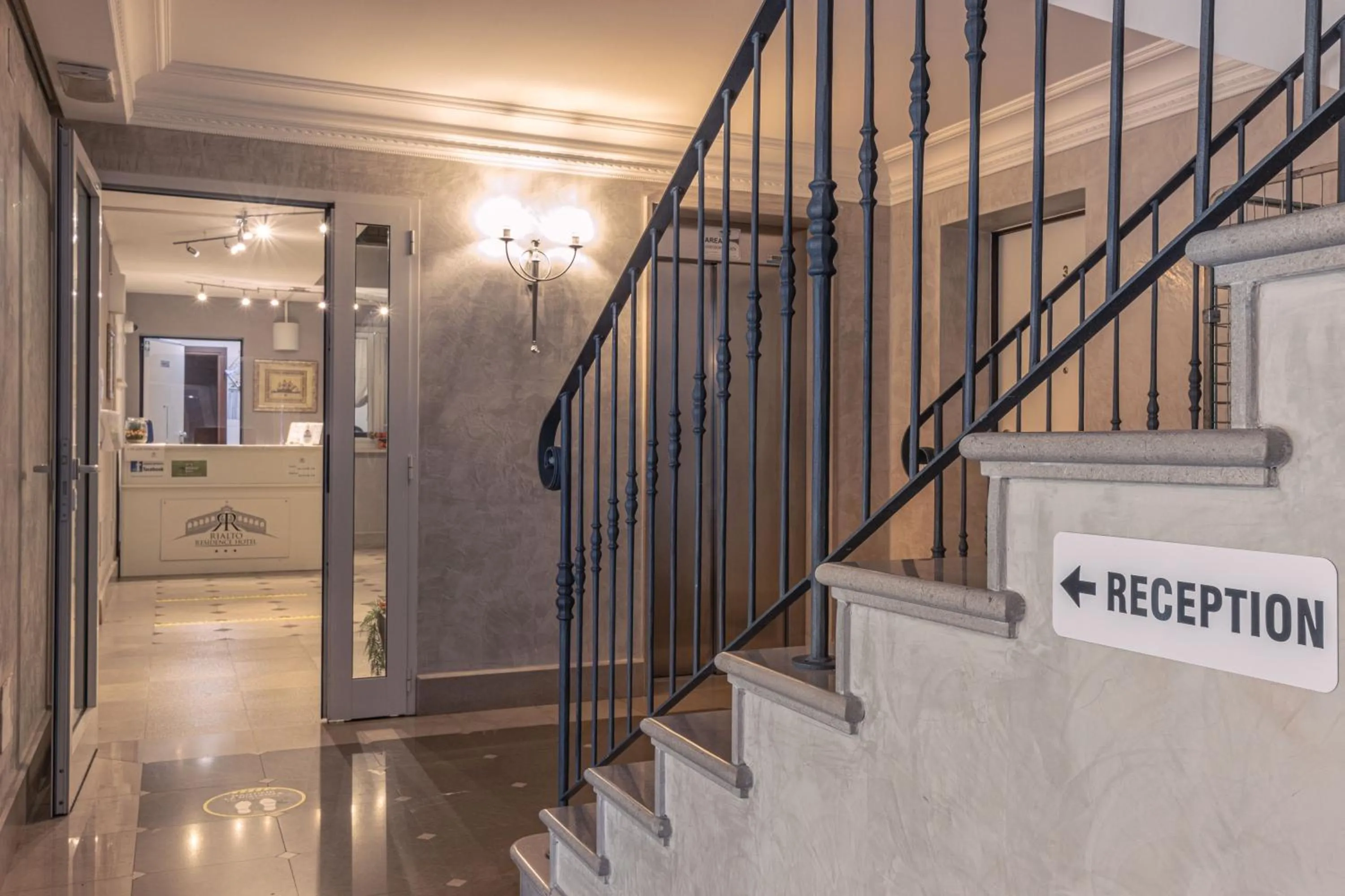 Facade/entrance in Residence Rialto