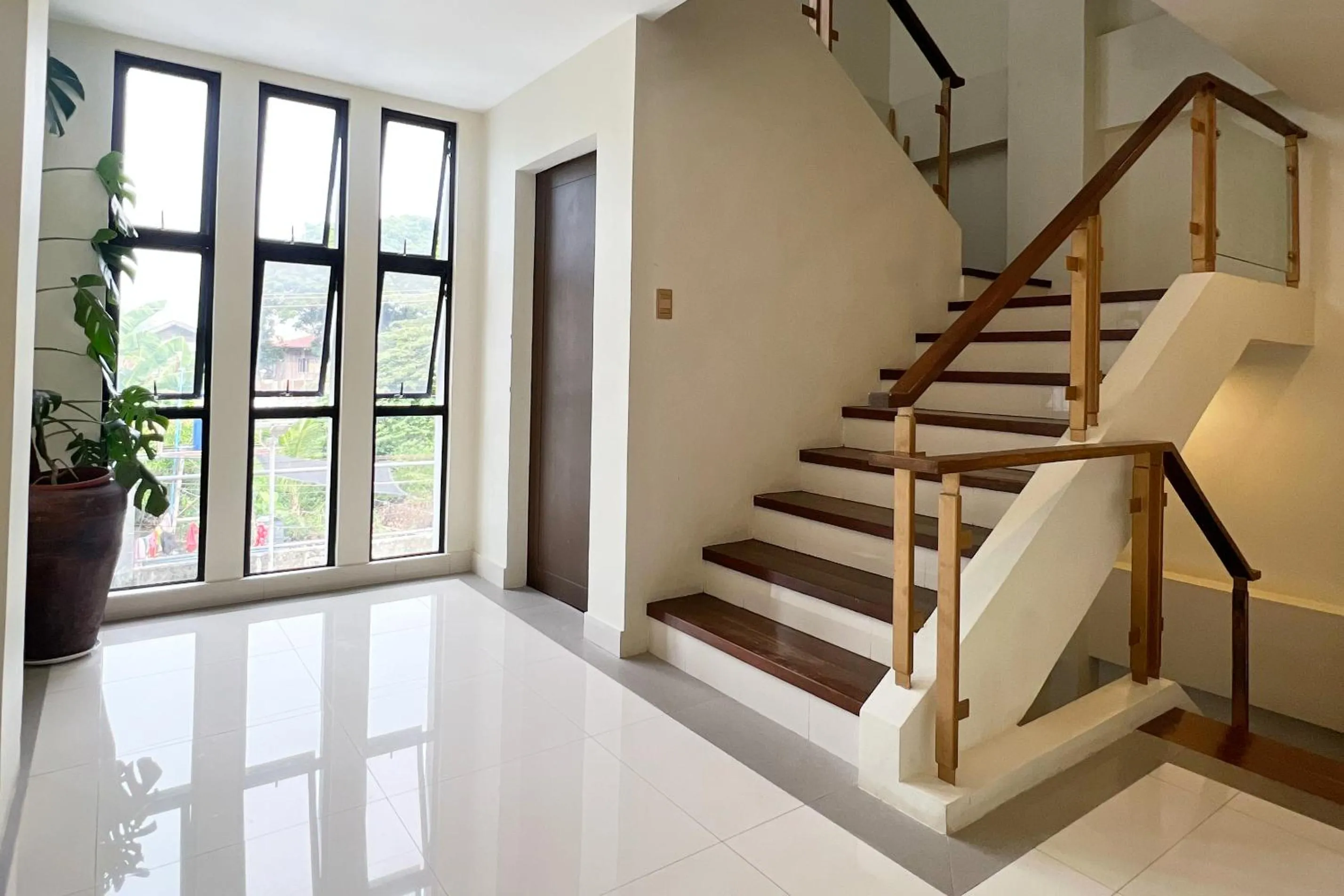 Property building in 717 Residences Iloilo