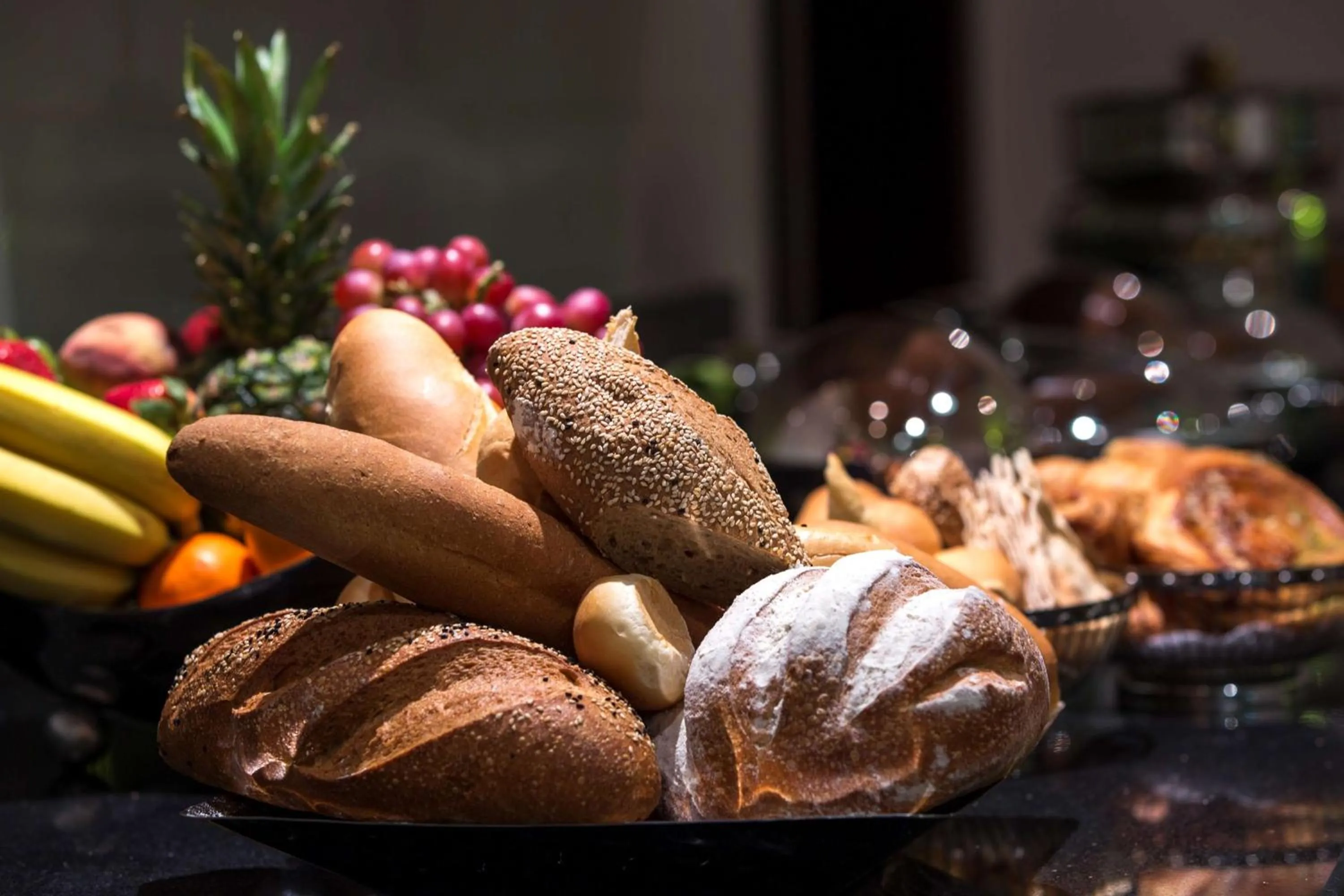 Restaurant/places to eat in Park Inn by Radisson Dammam