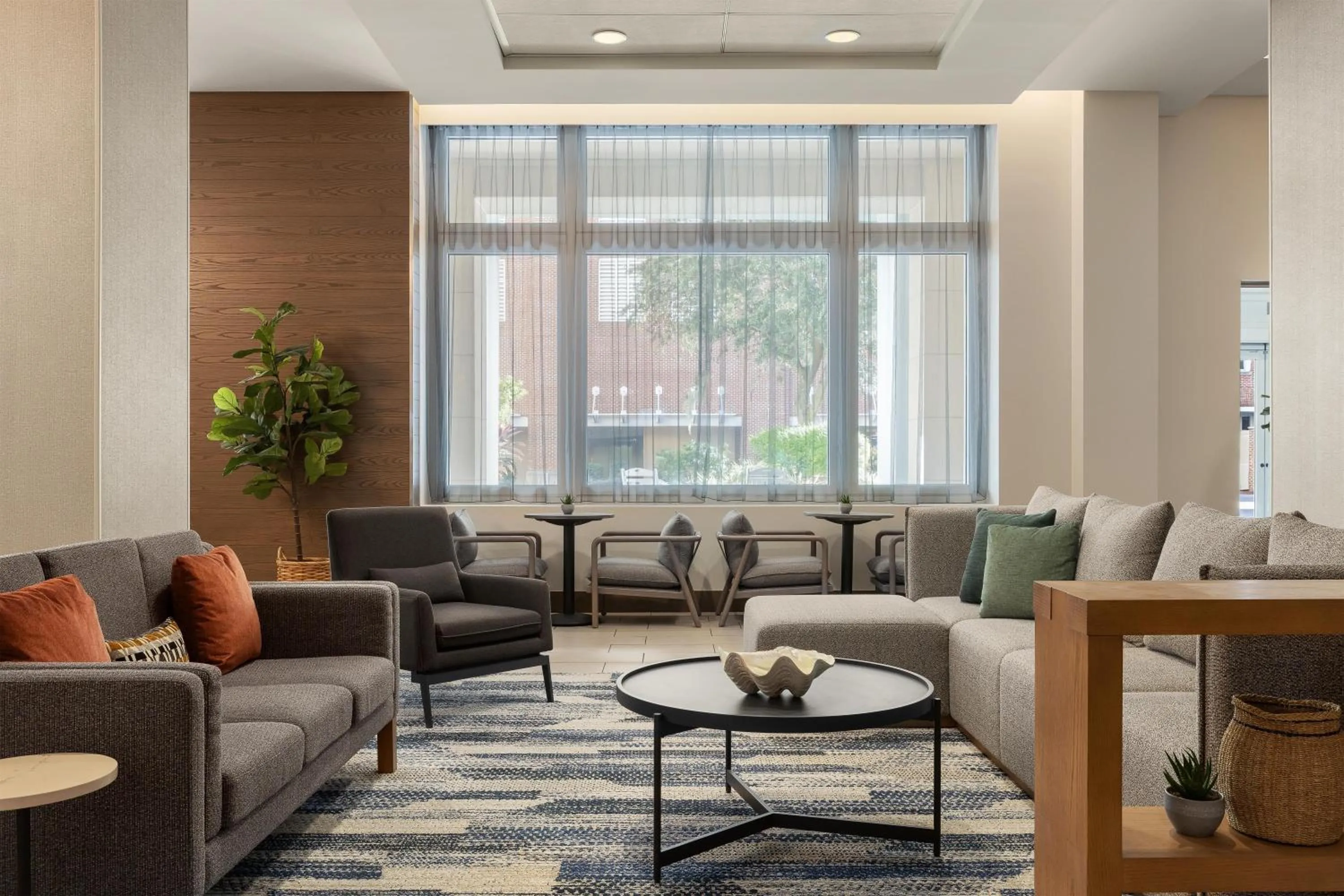 Lobby or reception in Hyatt House Charleston - Historic District