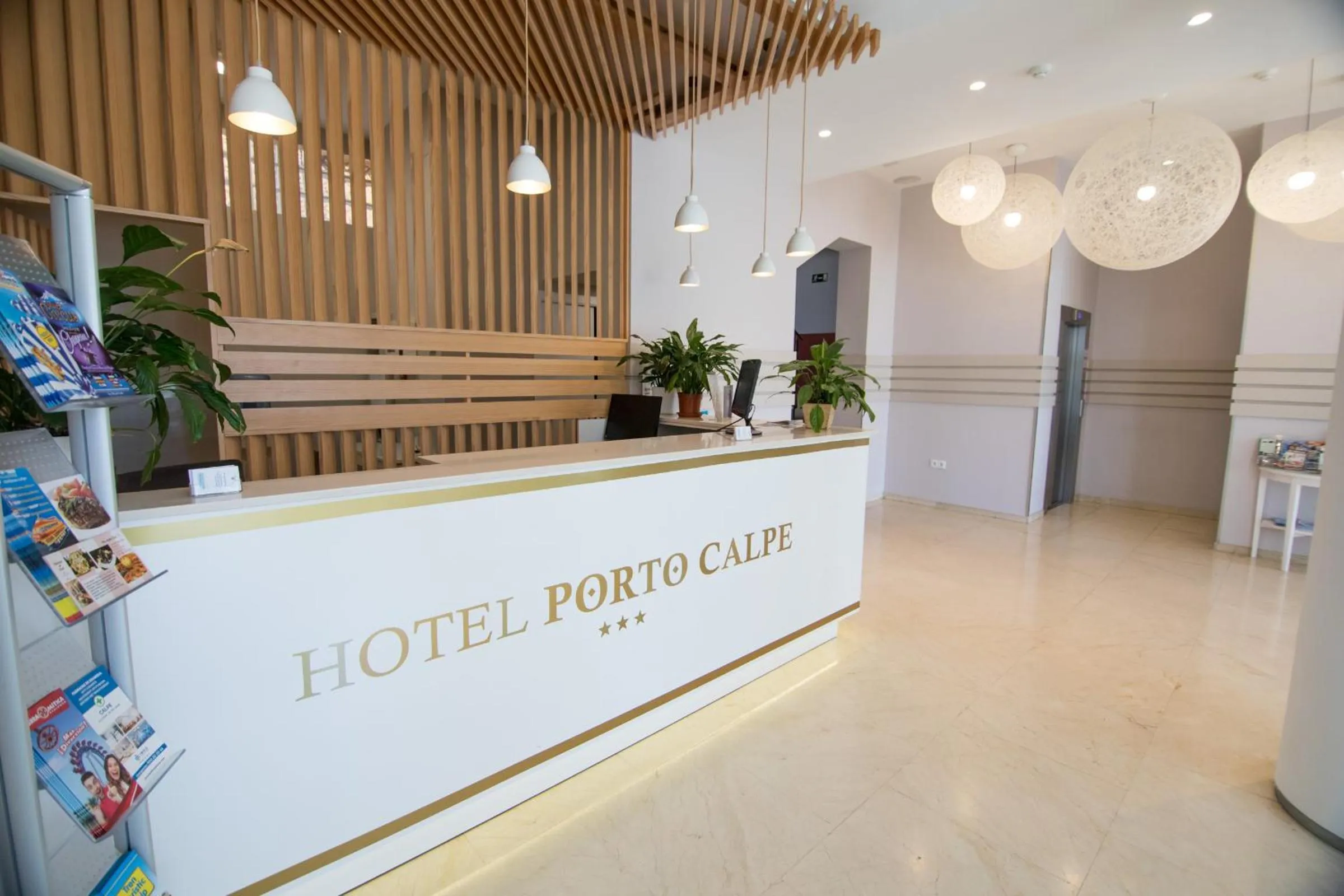 Lobby or reception in Hotel Porto Calpe