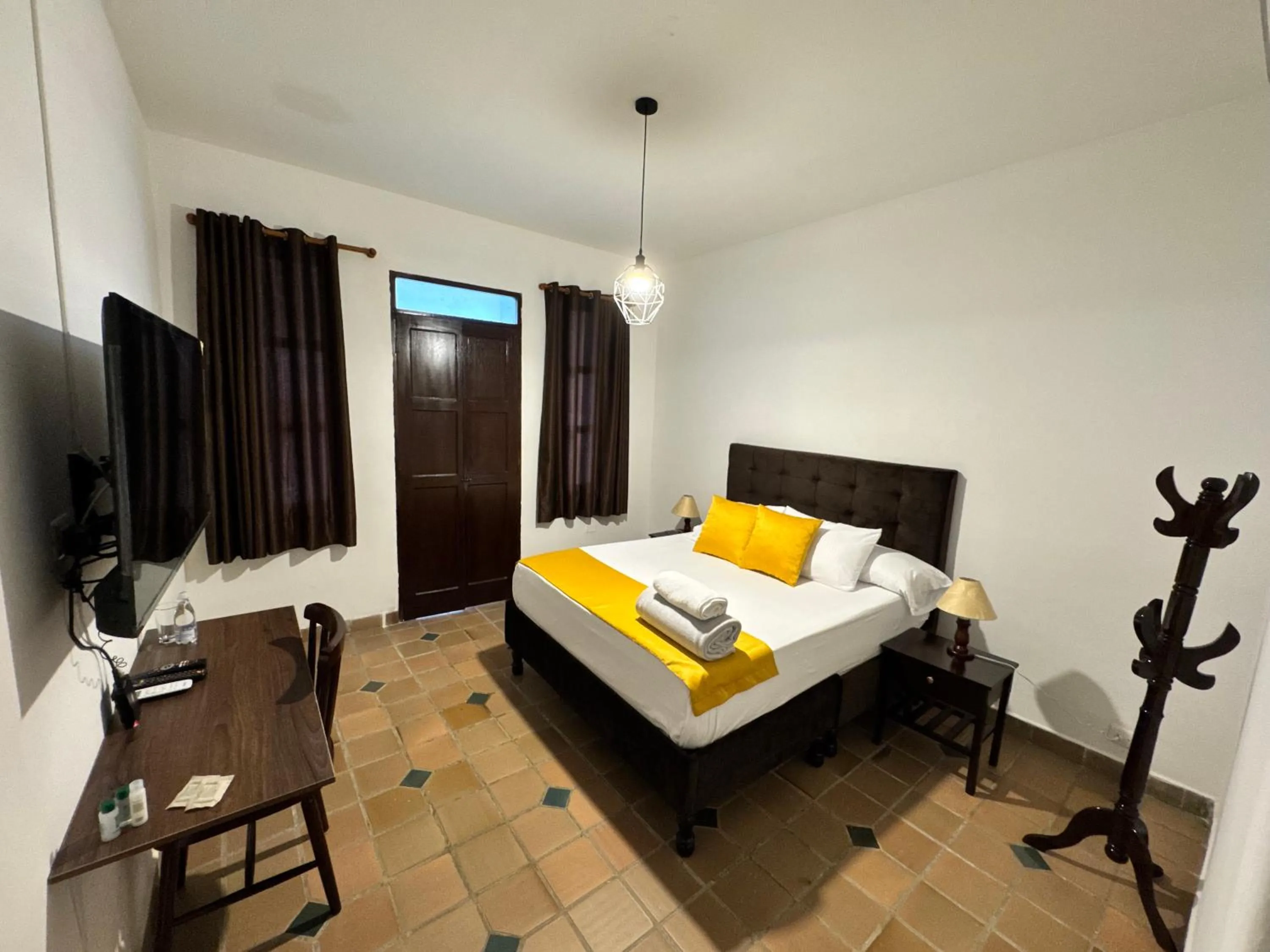 TV and multimedia, Bed in Hotel Boulevard del Río