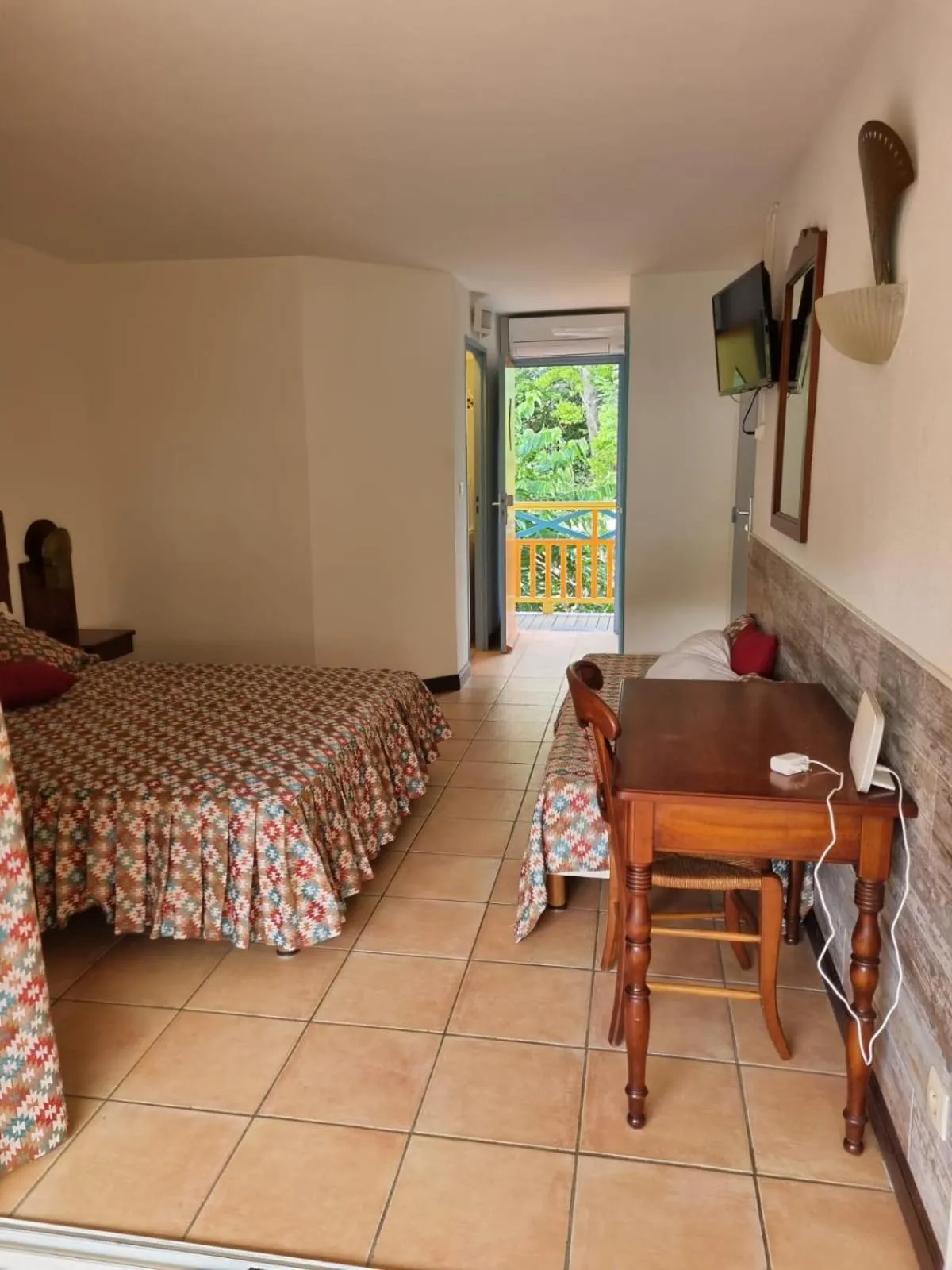 Bed in Le Mahogany Rouge