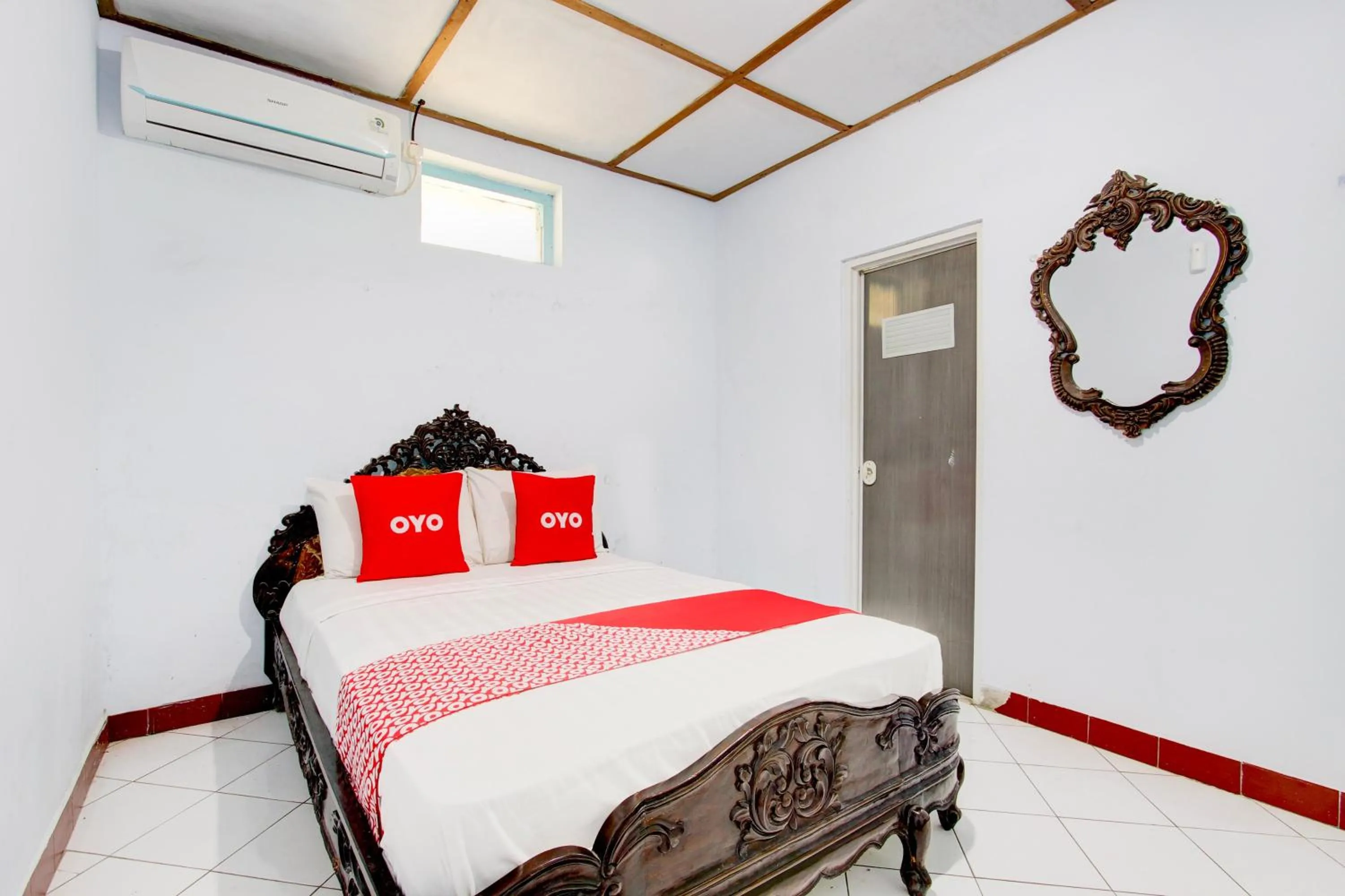 Bedroom, Bed in Hotel O Joglo Menoreh Resto & Homestay