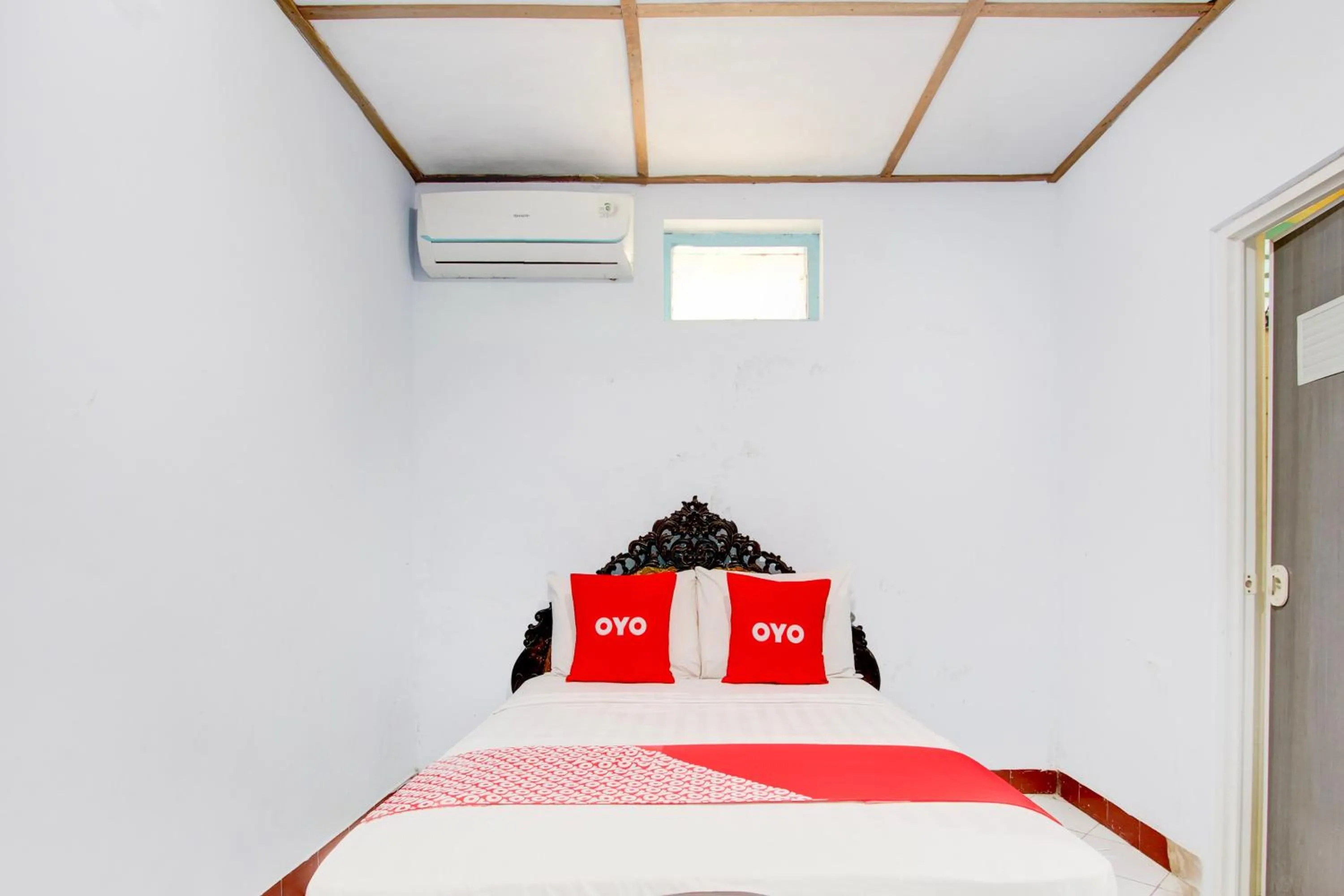 Bedroom, Bed in Hotel O Joglo Menoreh Resto & Homestay