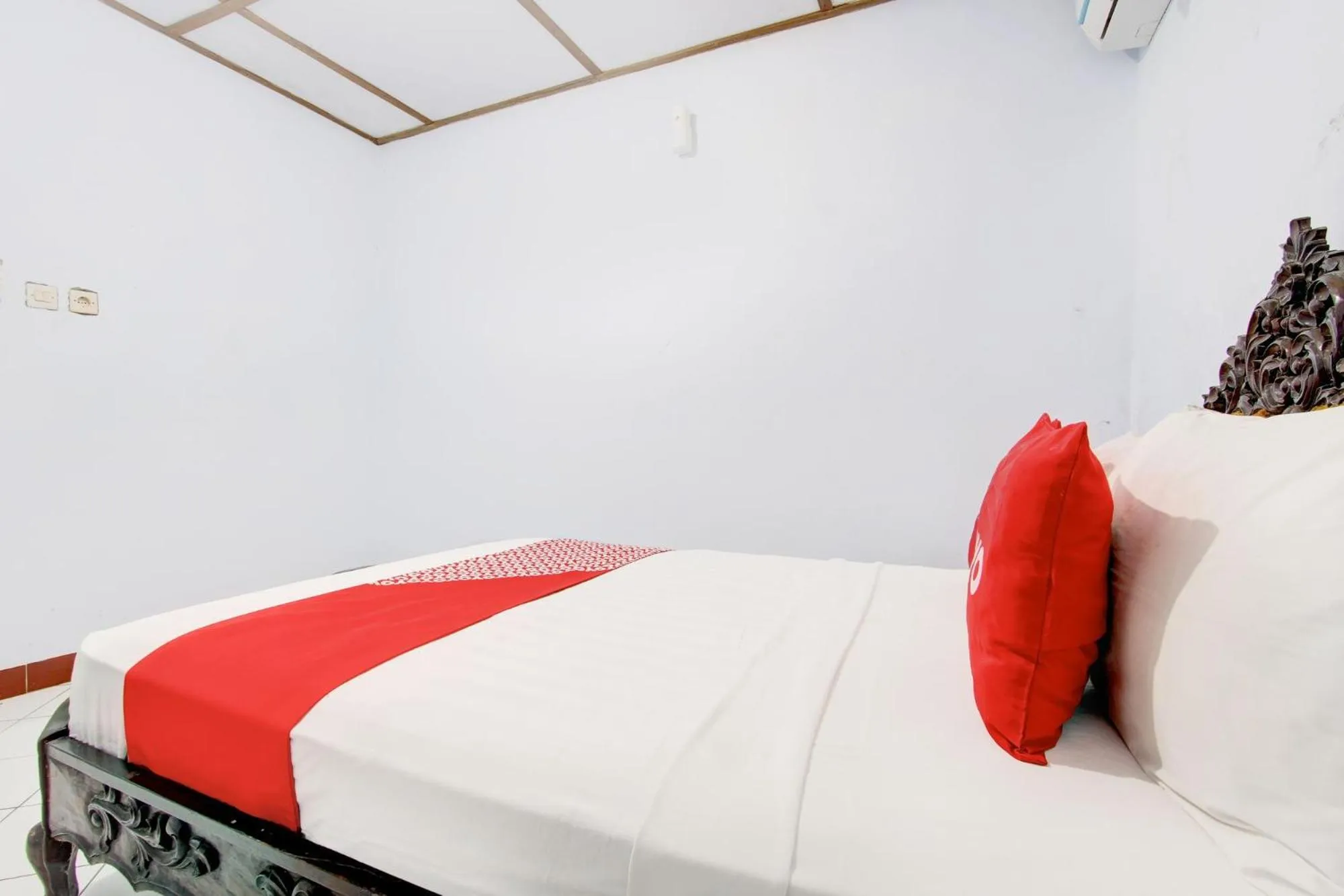 Bedroom, Bed in Hotel O Joglo Menoreh Resto & Homestay