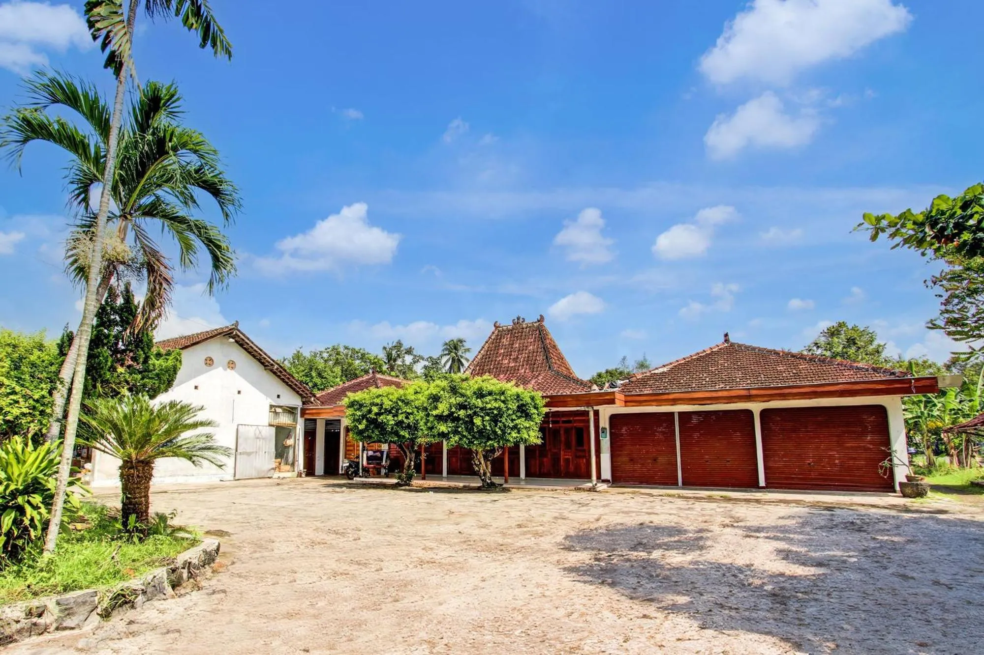 Area and facilities in Hotel O Joglo Menoreh Resto & Homestay