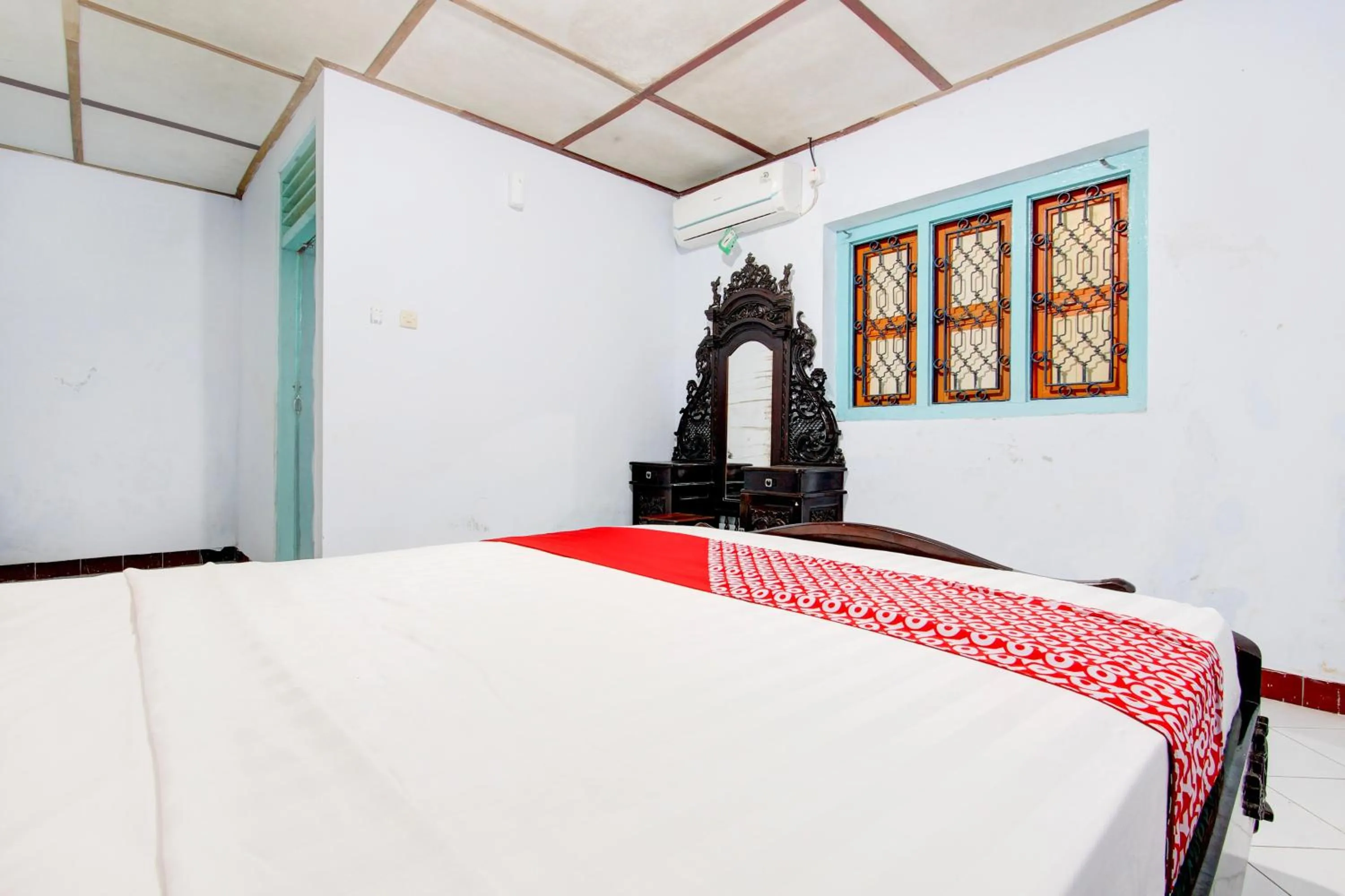 Bedroom, Bed in Hotel O Joglo Menoreh Resto & Homestay