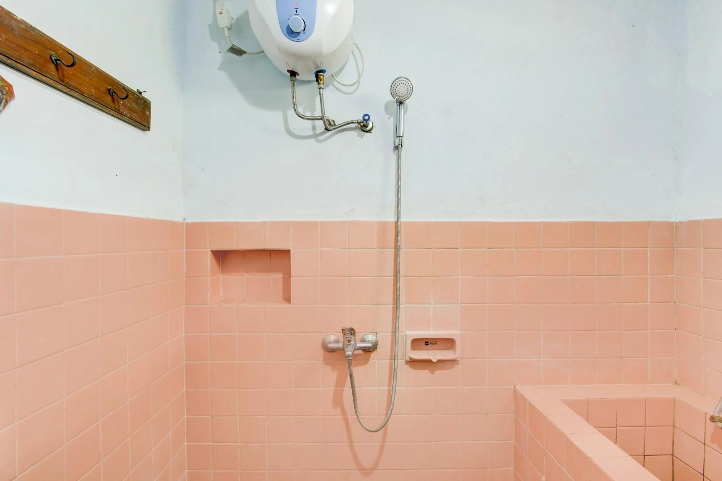 Bathroom in Hotel O Joglo Menoreh Resto & Homestay