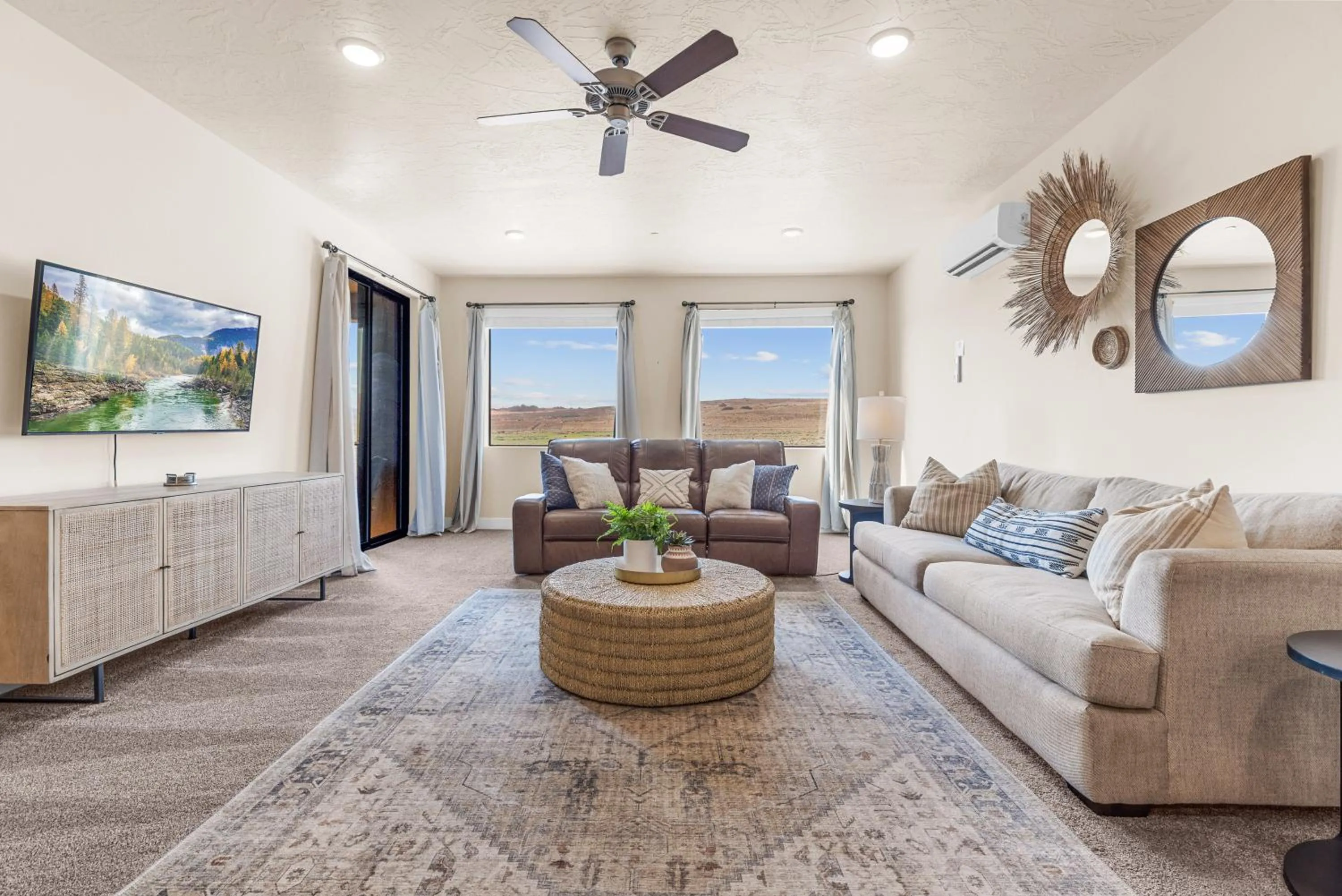 TV and multimedia in Vacation Rentals at Sand Hollow Resort