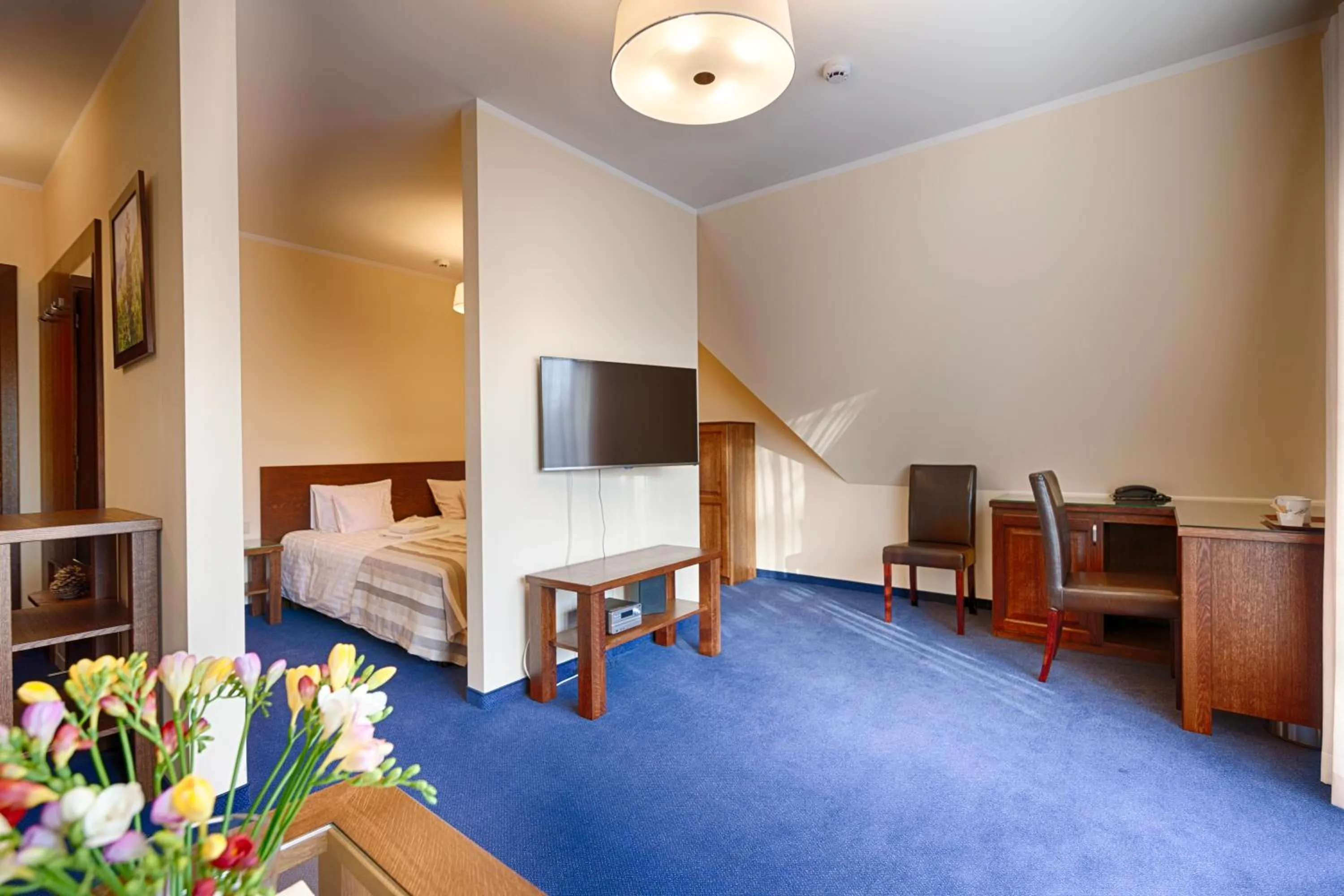 Garden, Bed in Willa Kmicic