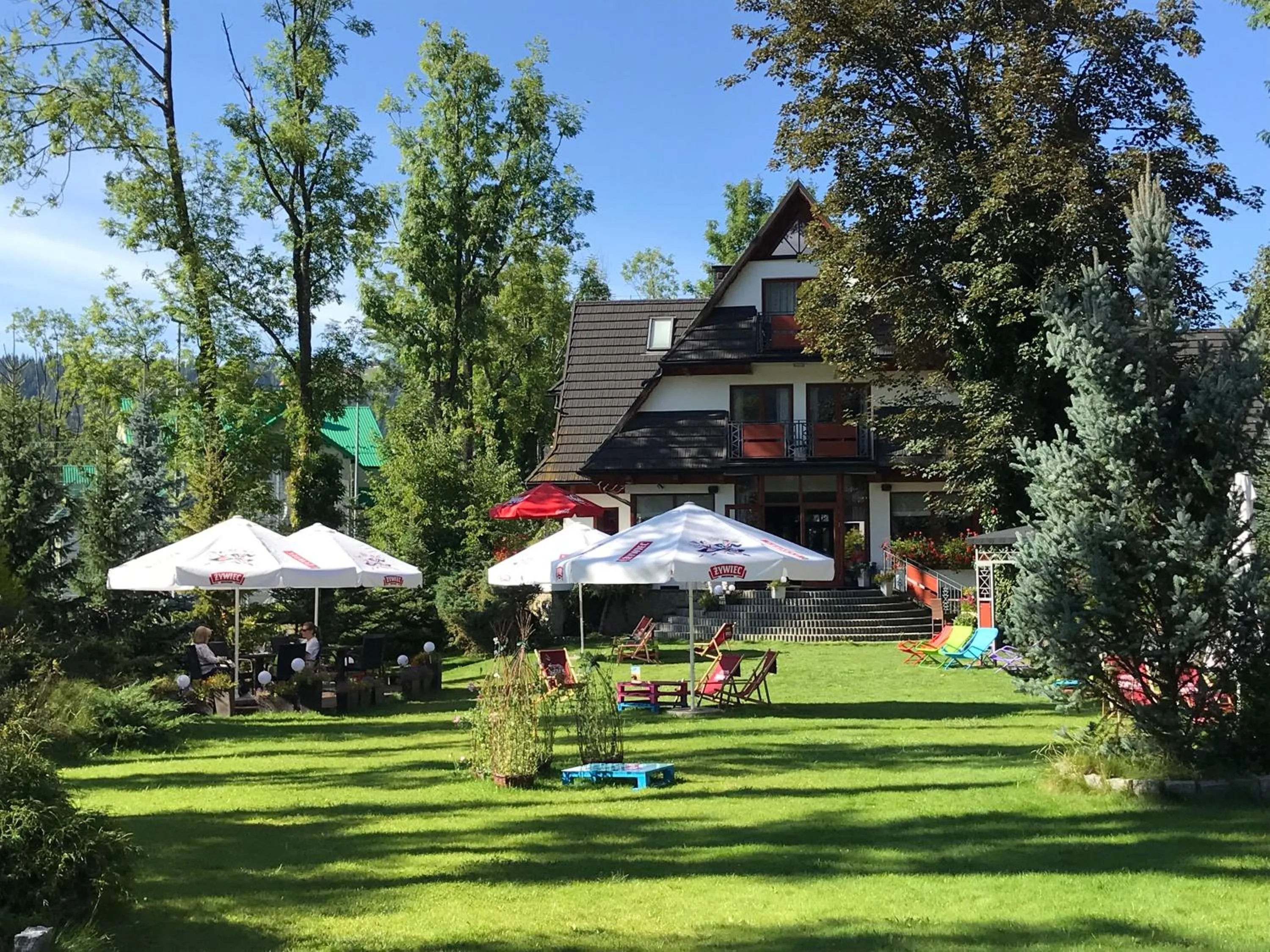 Property building in Willa Kmicic