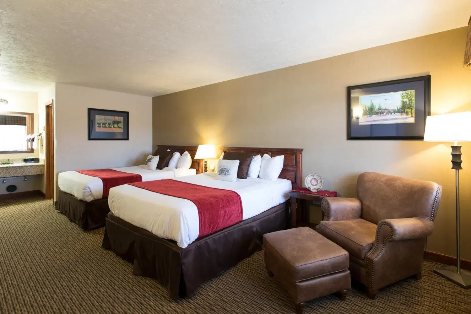 Queen Room with Two Queen Beds in Crosswinds Inn Queen Room with Two Queen Beds in Crosswinds Inn