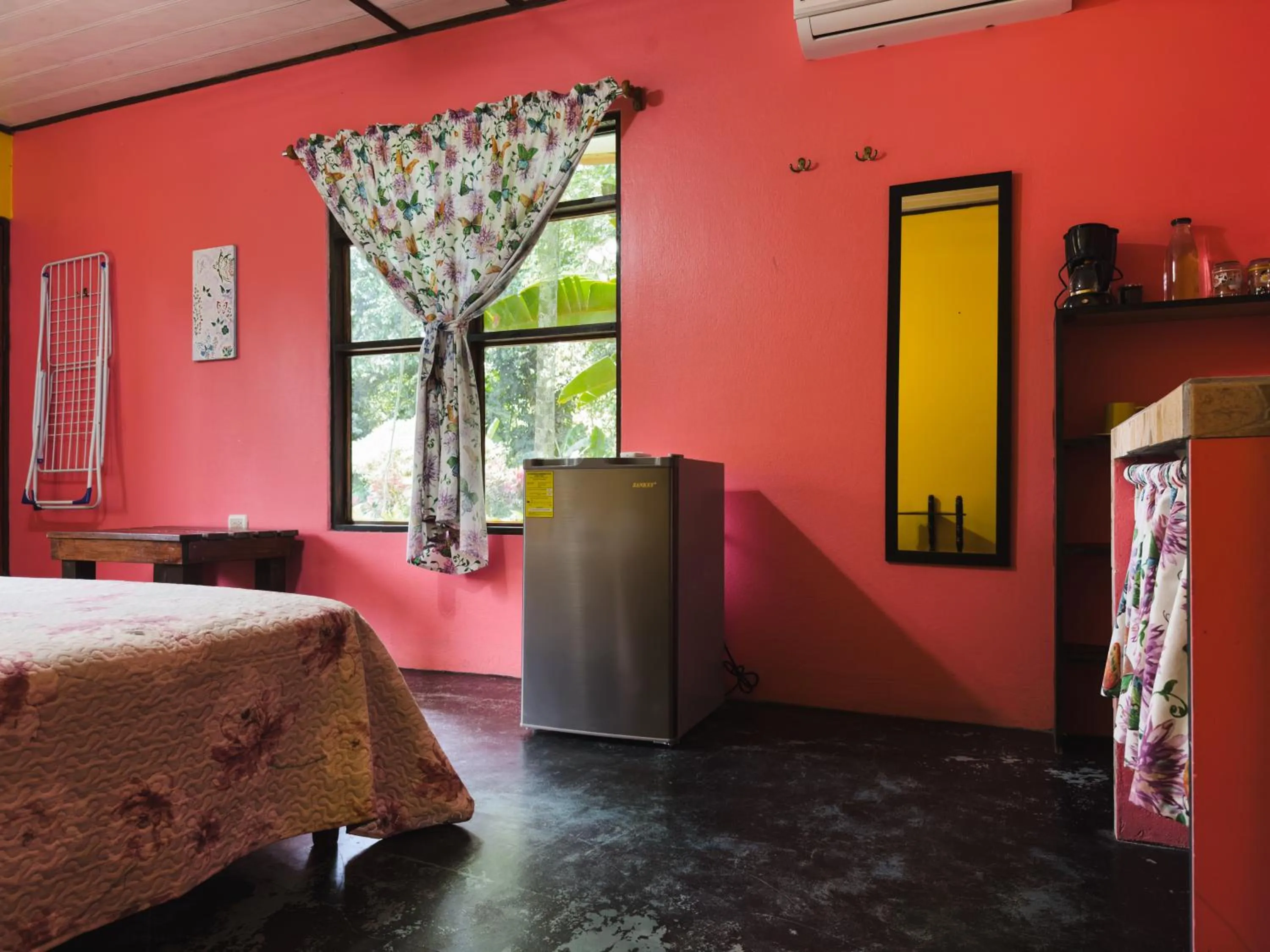 Coffee/tea facilities, Bed in Gran Gavilán del Sarapiquí Lodge