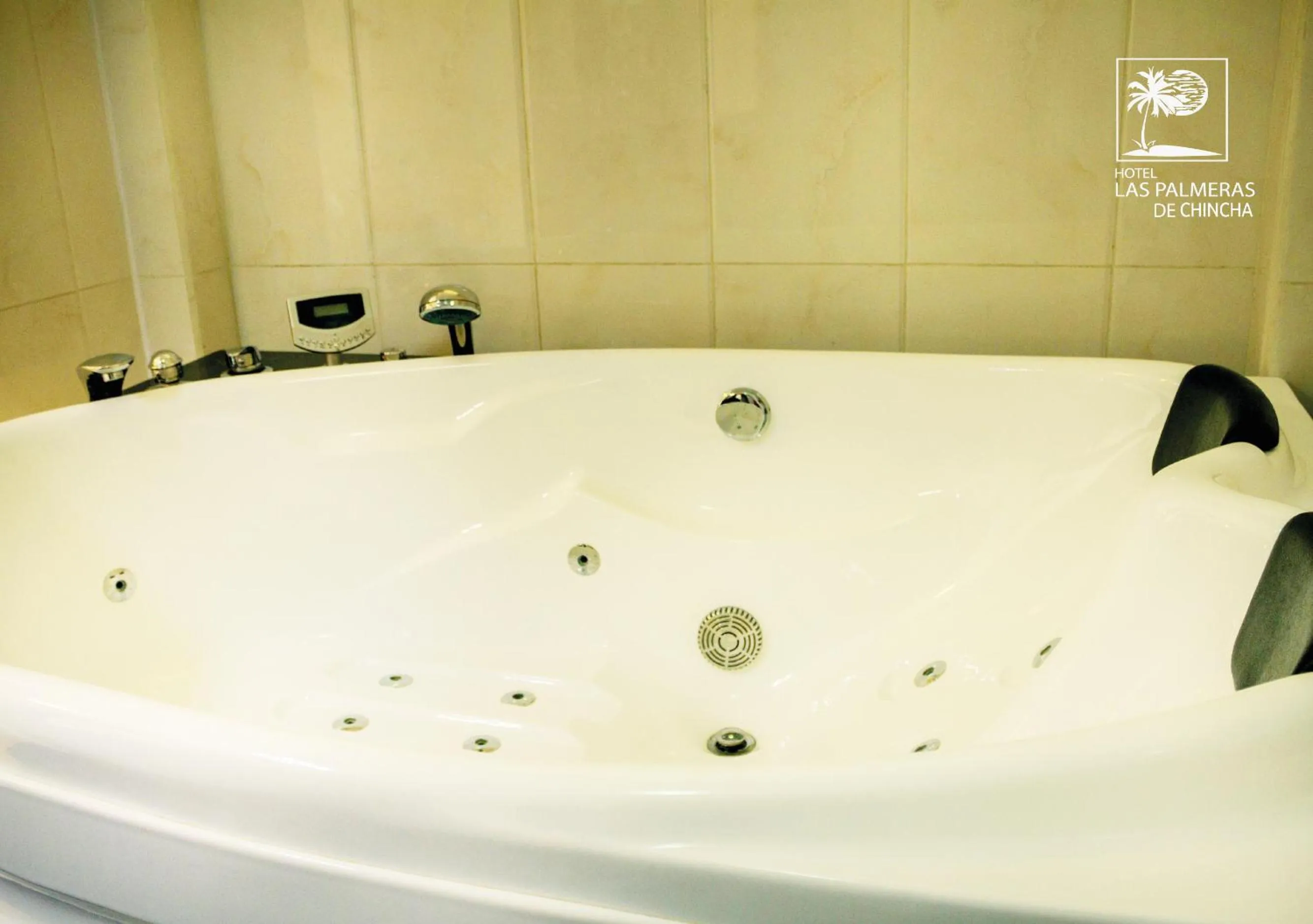 Bathroom in Qallwa Chincha