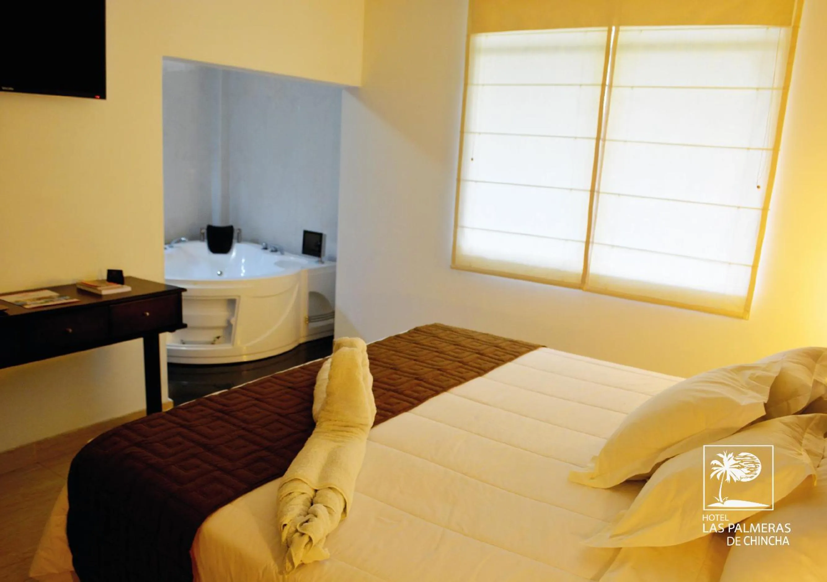 bunk bed, Bed in Qallwa Chincha