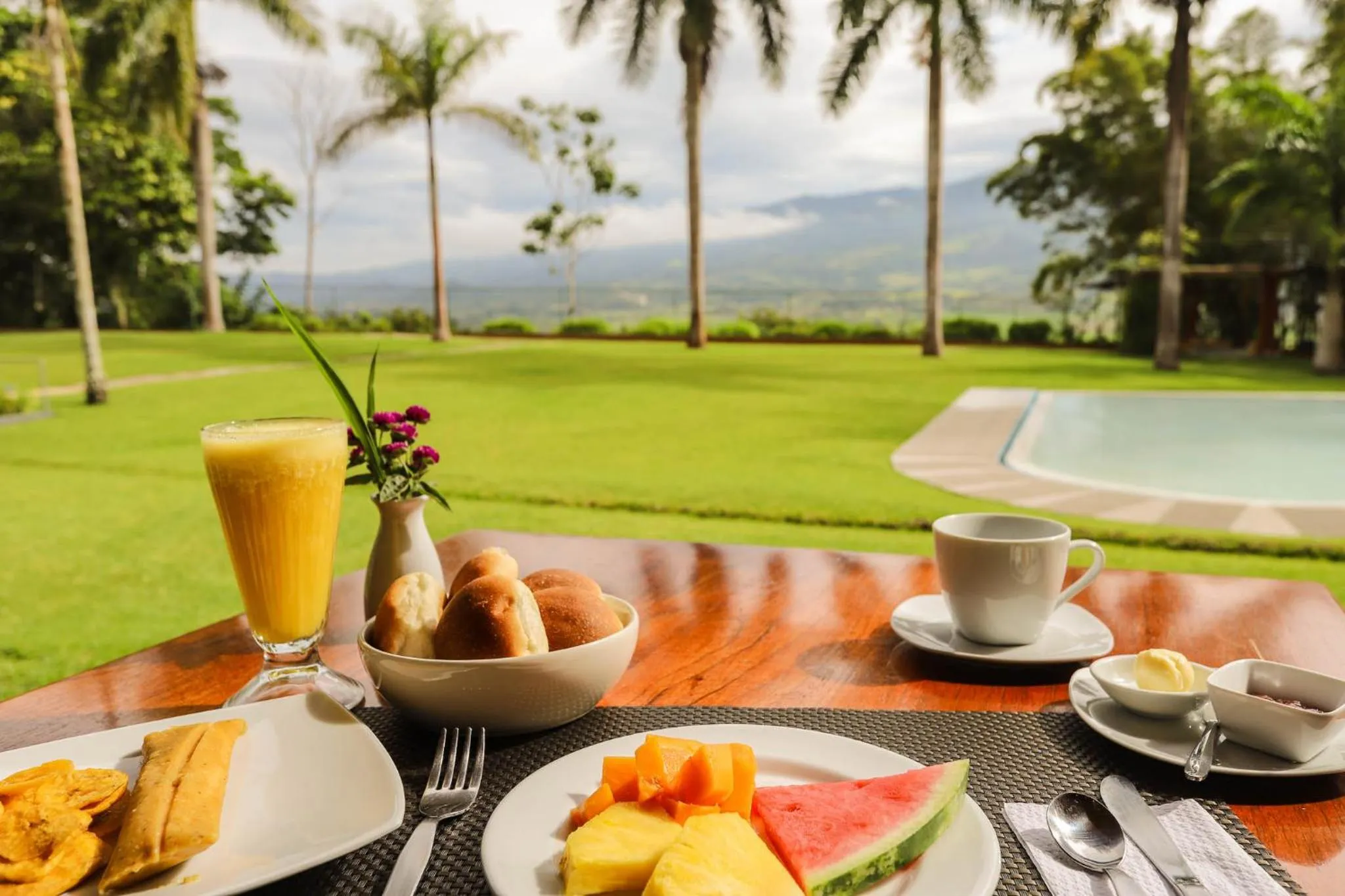 Breakfast in Altavista Casahotel - Asociado Casa Andina