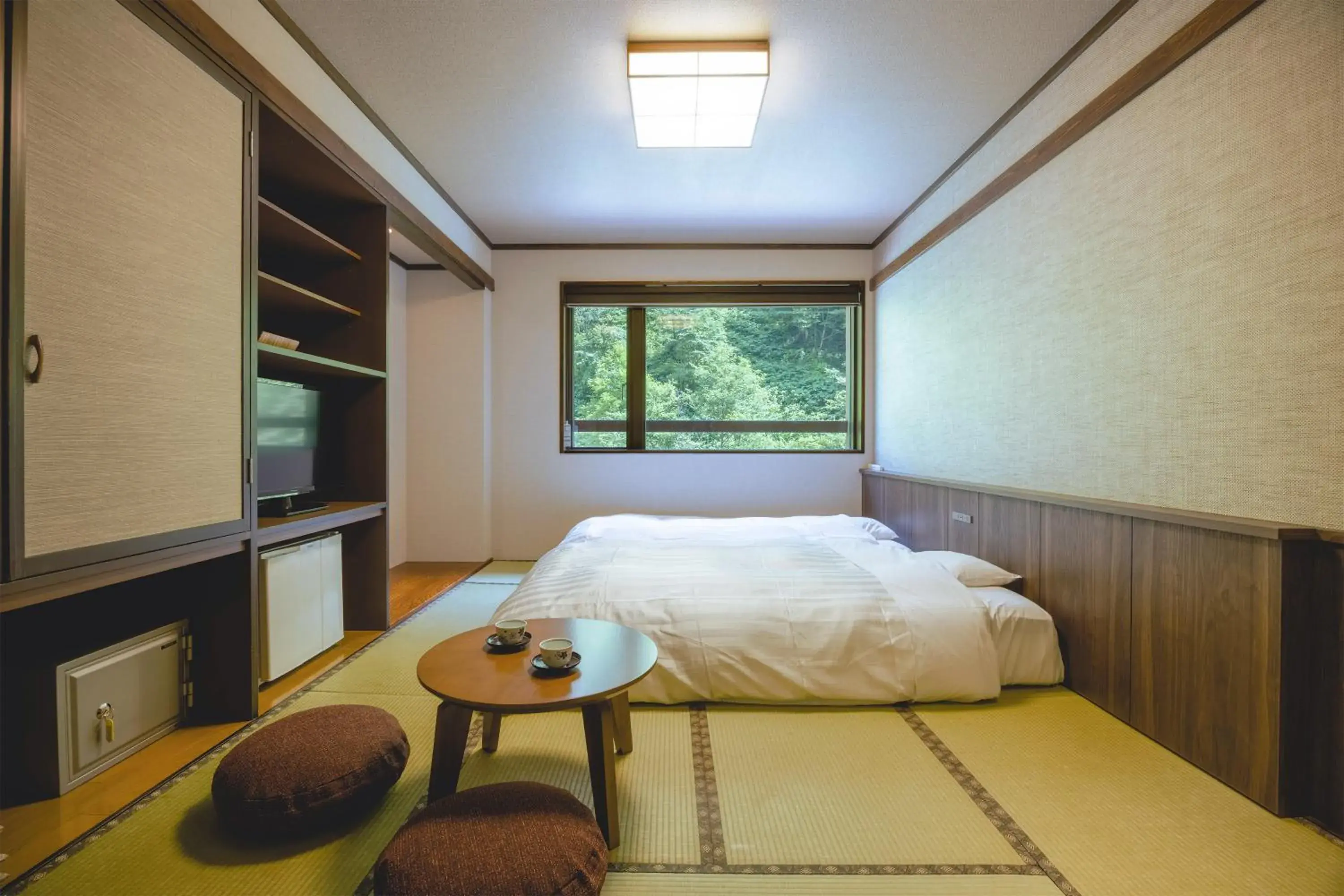 Standard Twin Room - single occupancy in Shikishimaso Standard Twin Room - single occupancy in Shikishimaso
