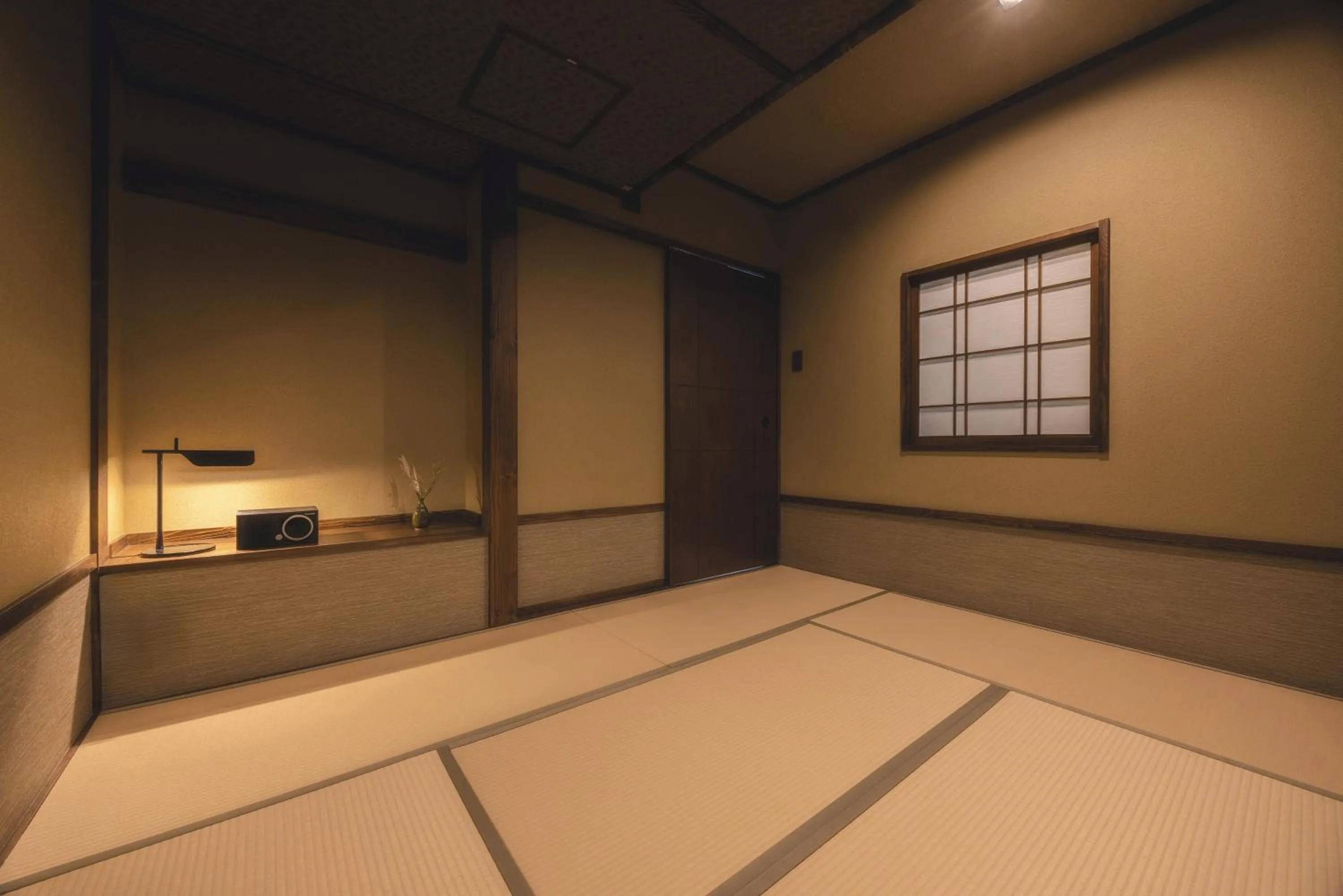 Photo of the whole room in Shikishimaso