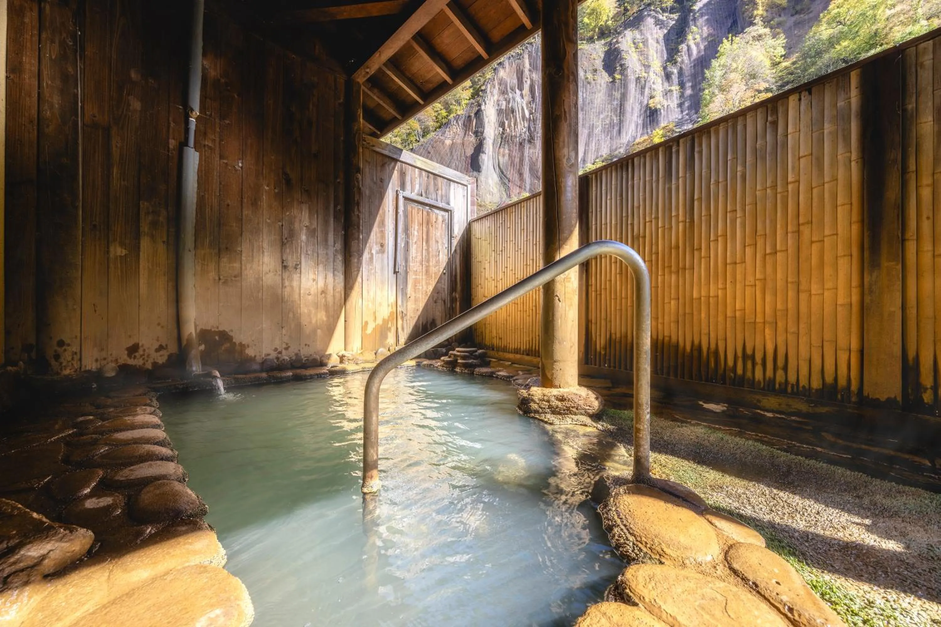 Open Air Bath in Shikishimaso