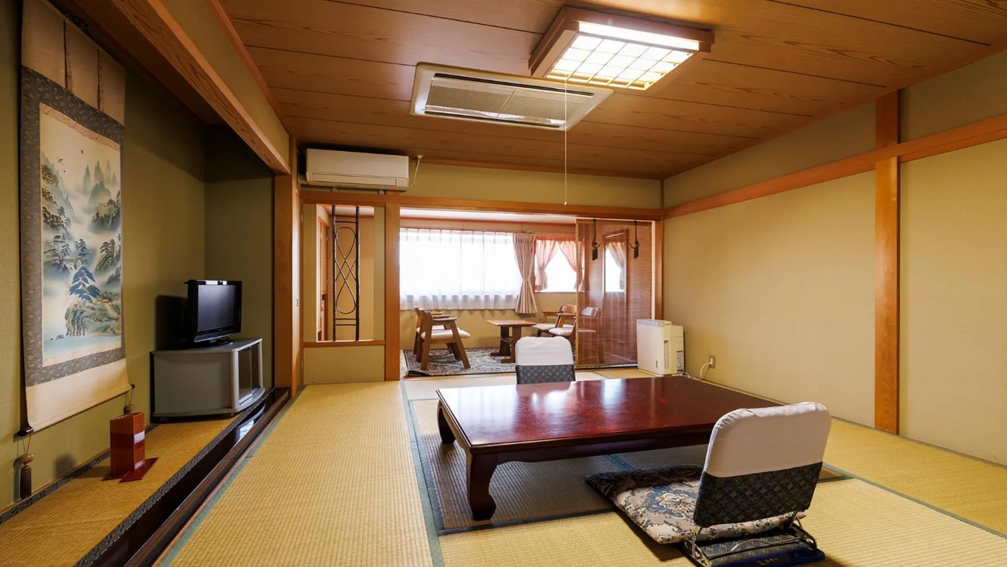Photo of the whole room in 緑風苑 きよはる Ryokufuen Kiyoharu