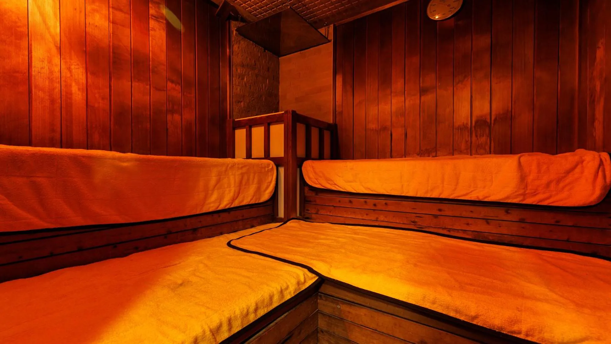 Sauna, Bed in 緑風苑 きよはる Ryokufuen Kiyoharu