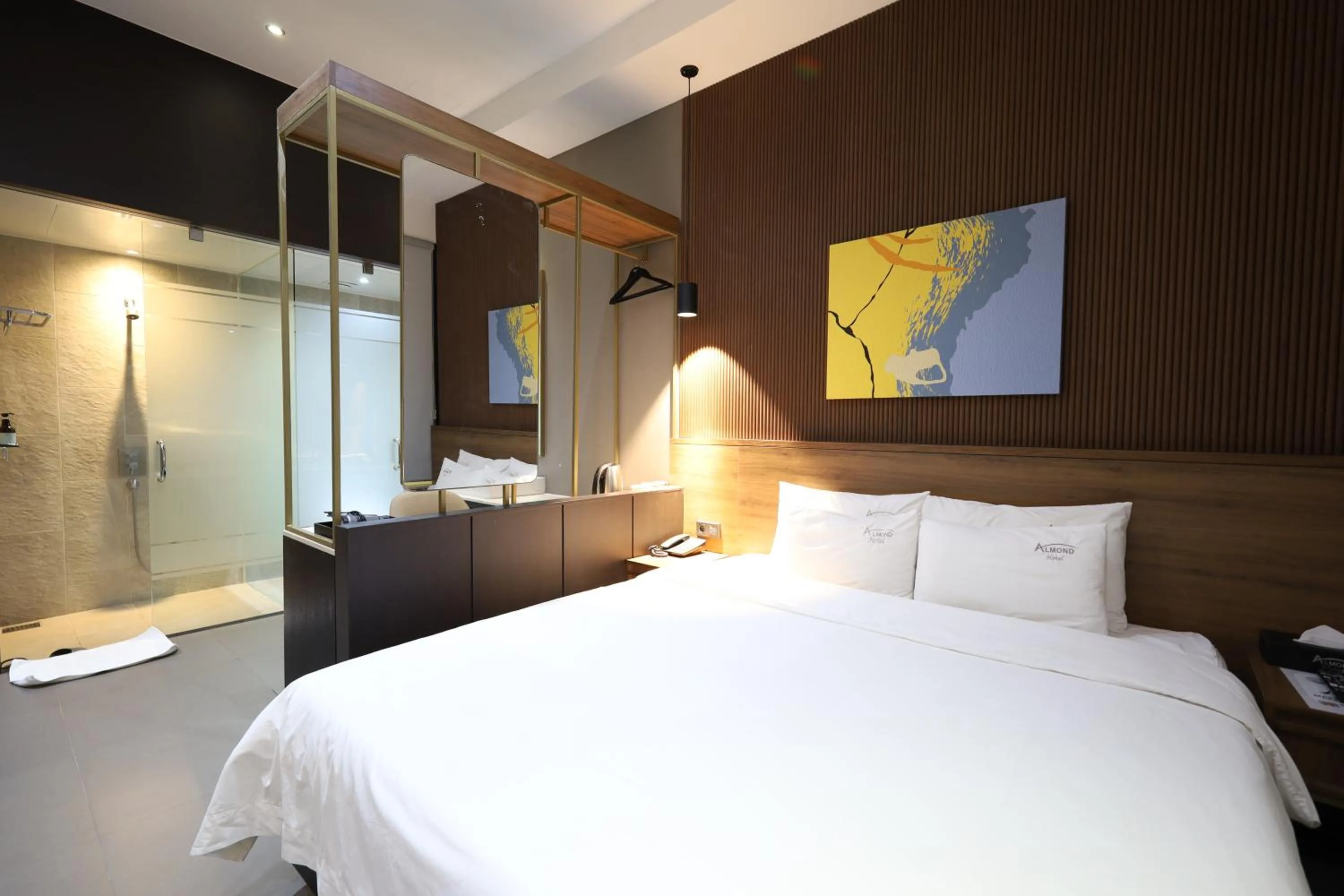 Photo of the whole room, Bed in Almond Hotel Busan Station