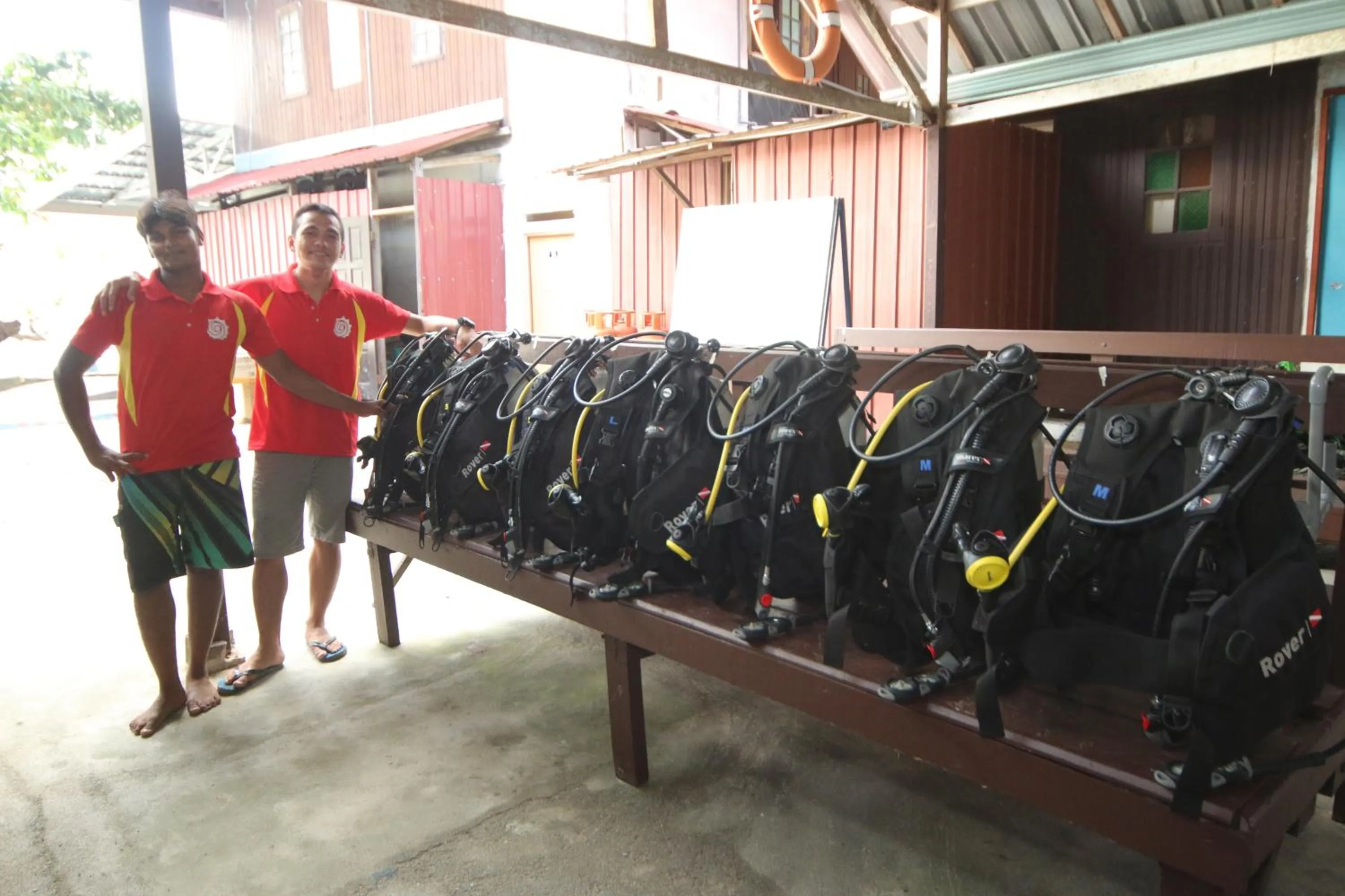 Diving in The Barat Perhentian