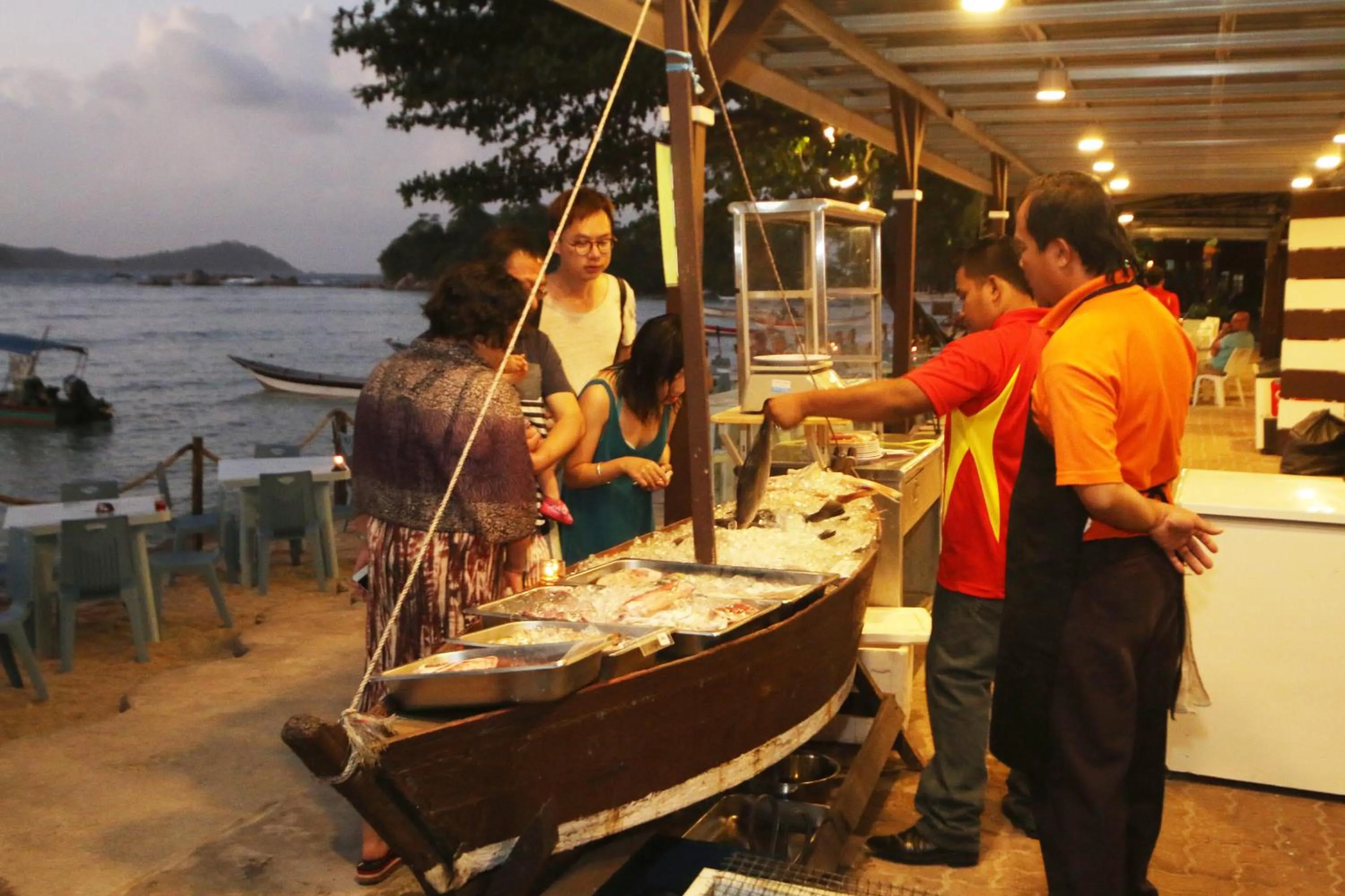 BBQ facilities in The Barat Perhentian