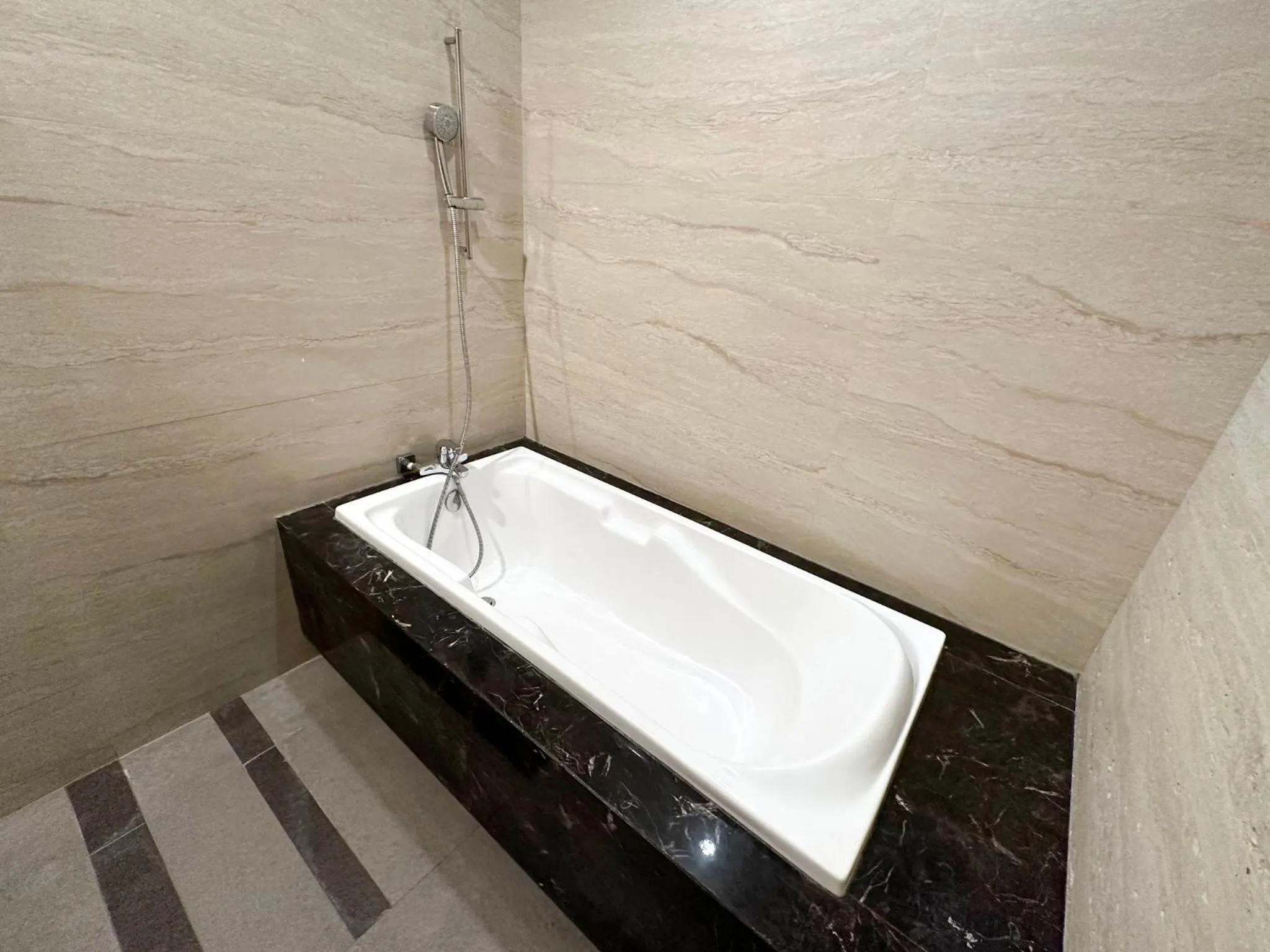 Bathroom in Holiday Inn Cikarang Jababeka by IHG