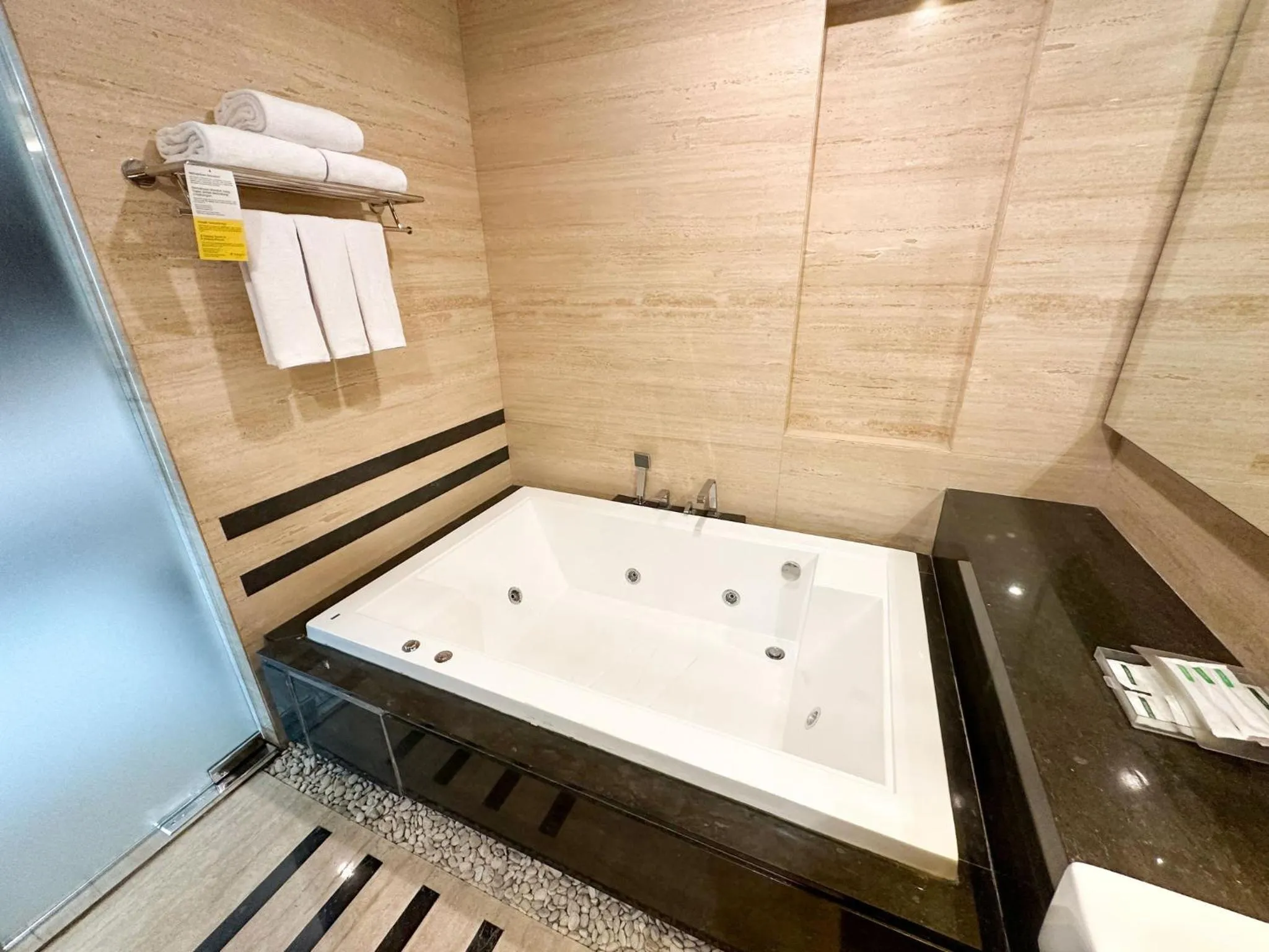 Bathroom in Holiday Inn Cikarang Jababeka by IHG