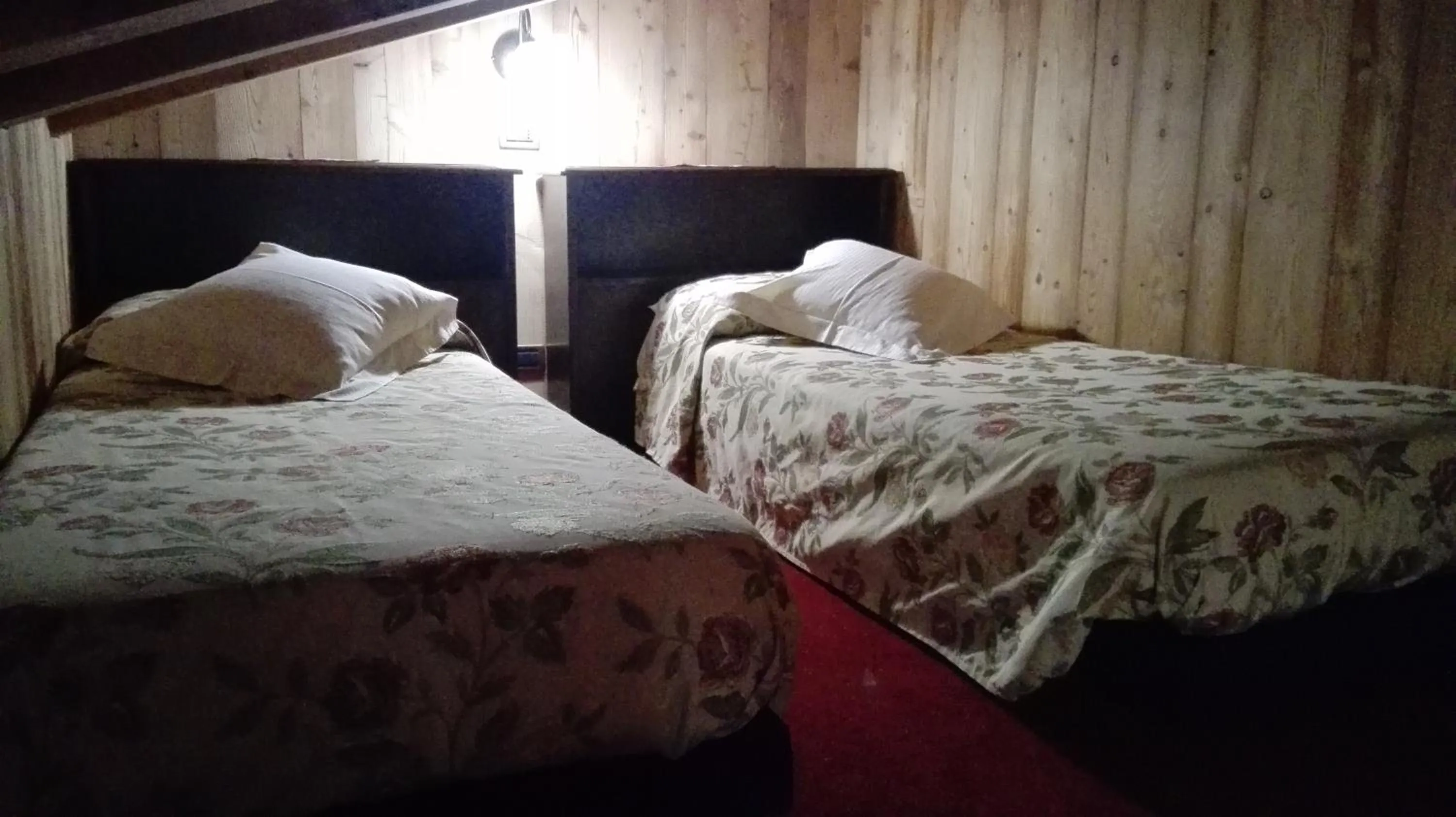 Family Room with Balcony in Hotel L' Aiglon