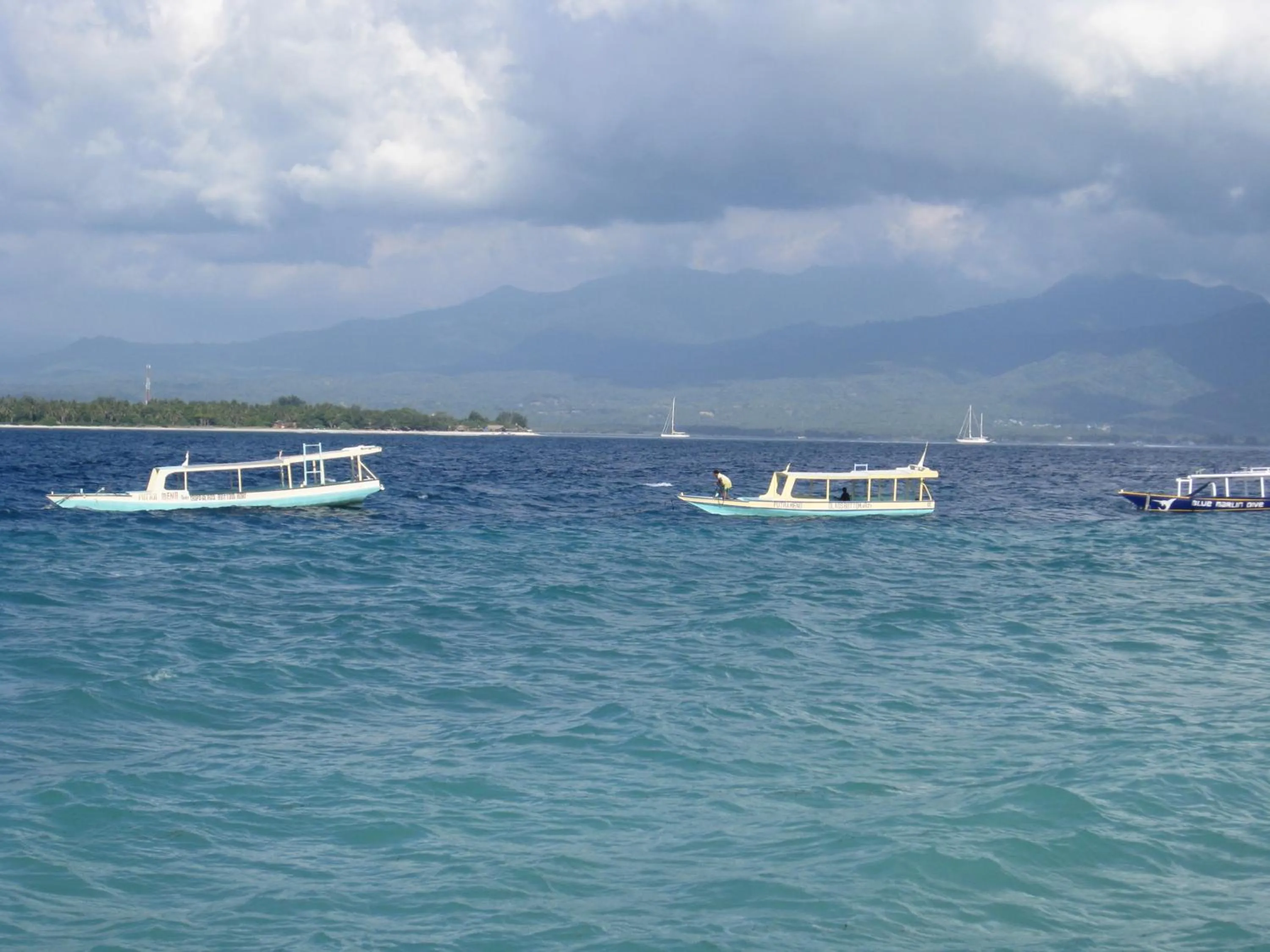 Snorkeling in II Bungalow