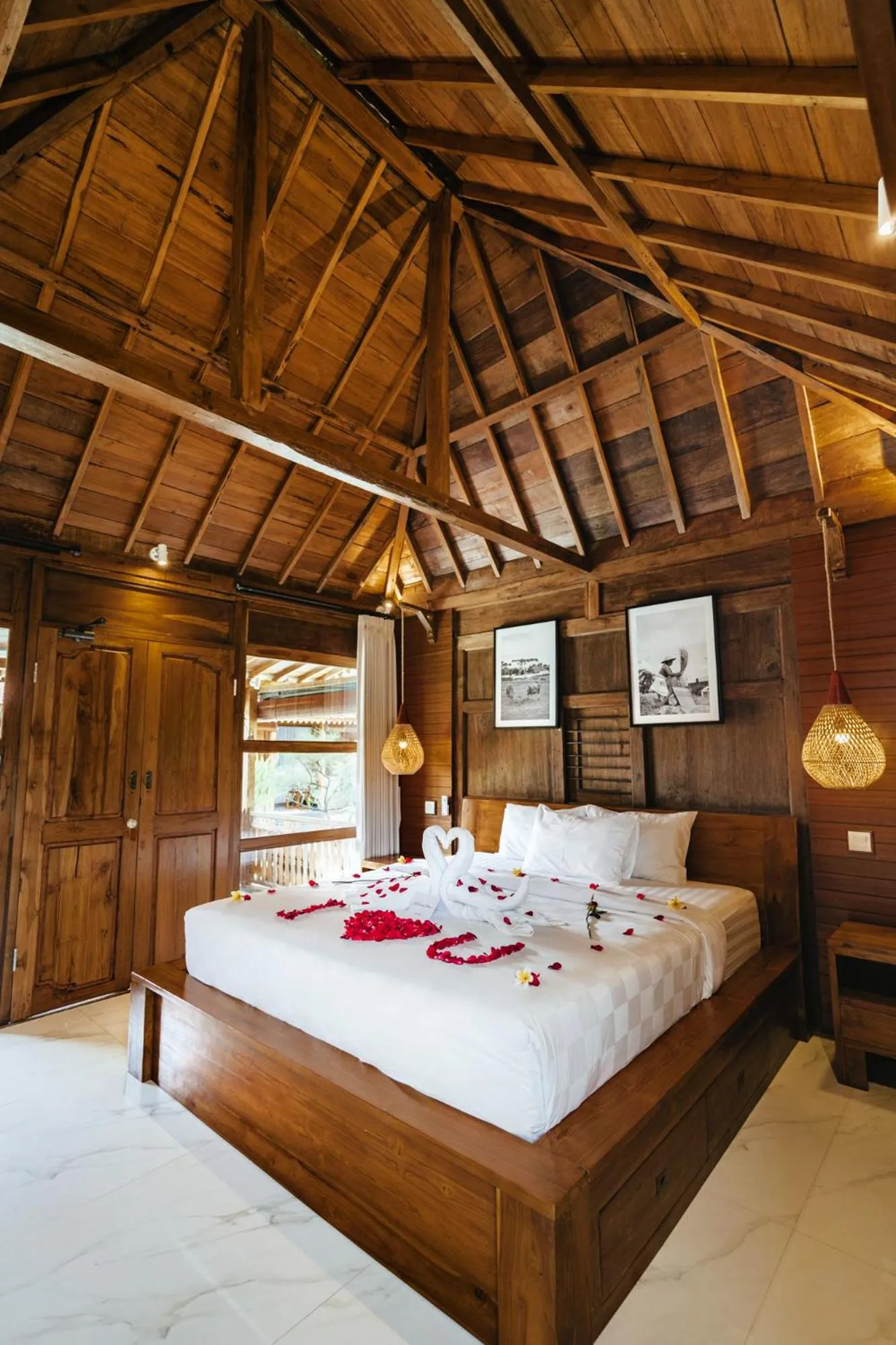 Photo of the whole room, Bed in Bale Bali Batubelig by ARM Hospitality