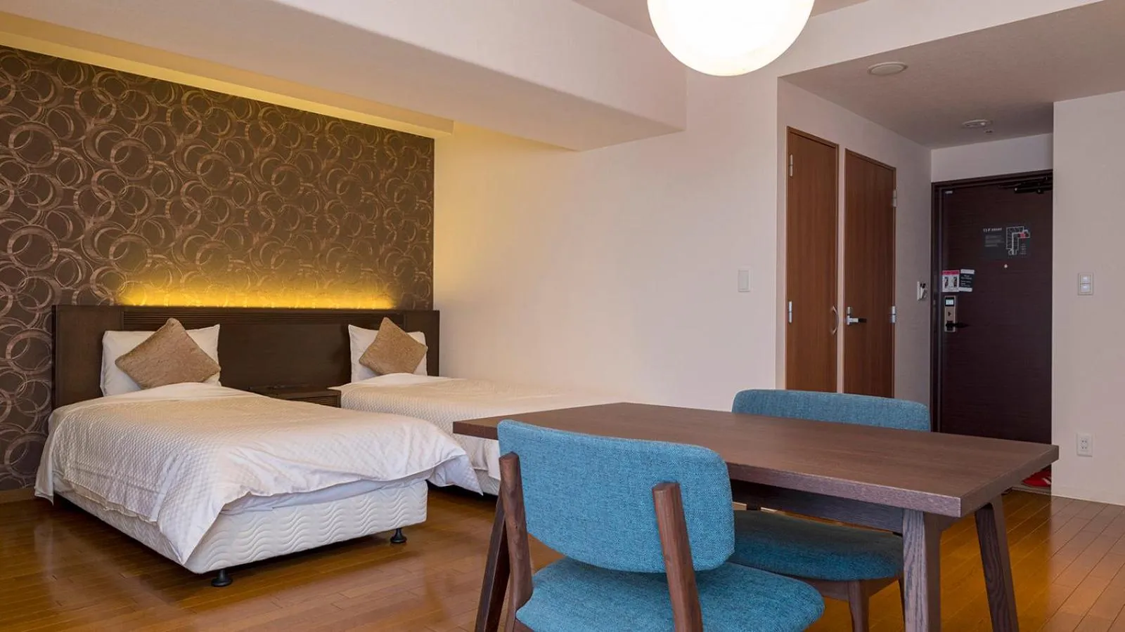 Photo of the whole room, Bed in Hotel Global View Hakodate