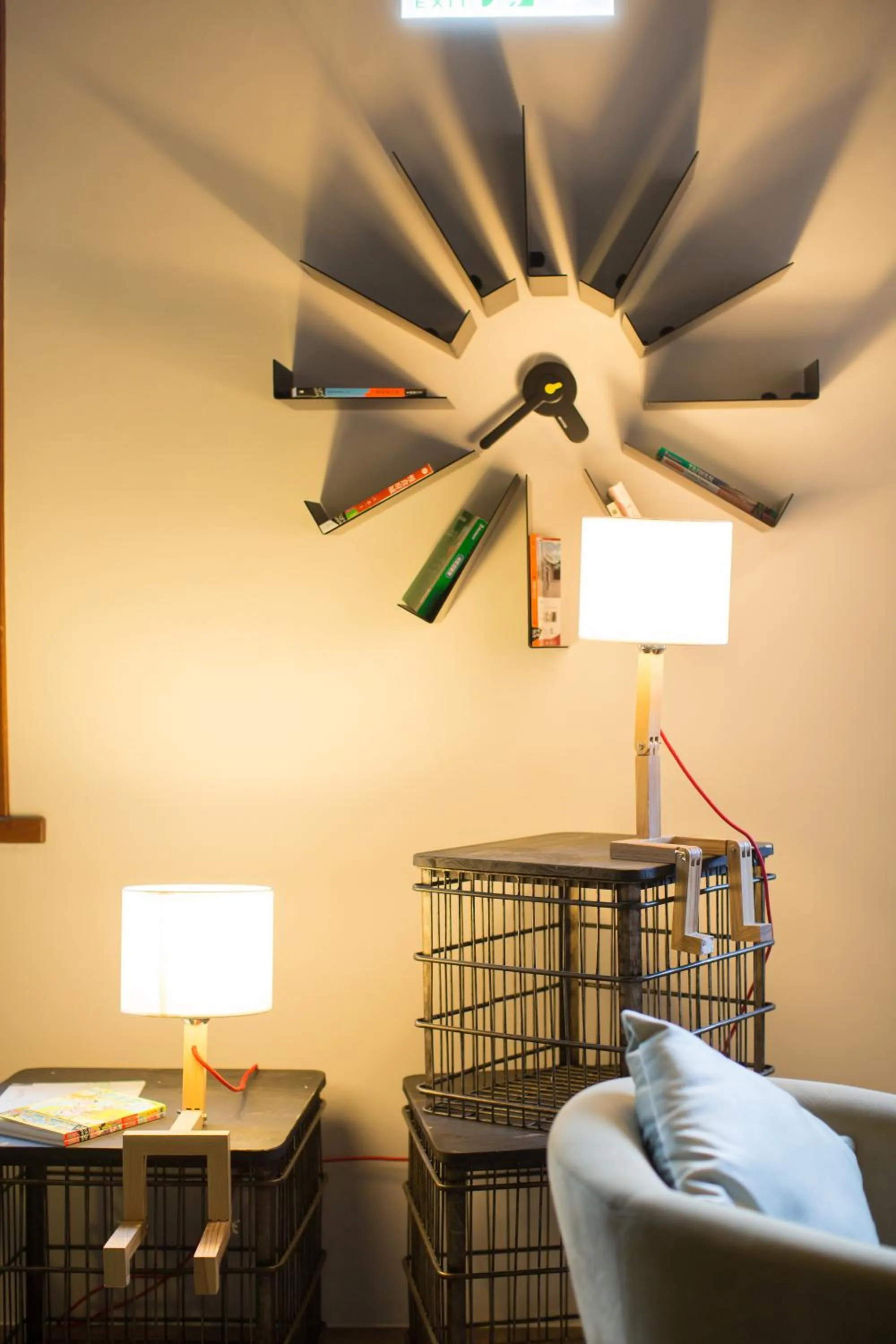 Communal lounge/ TV room in Light Hostel - Tainan