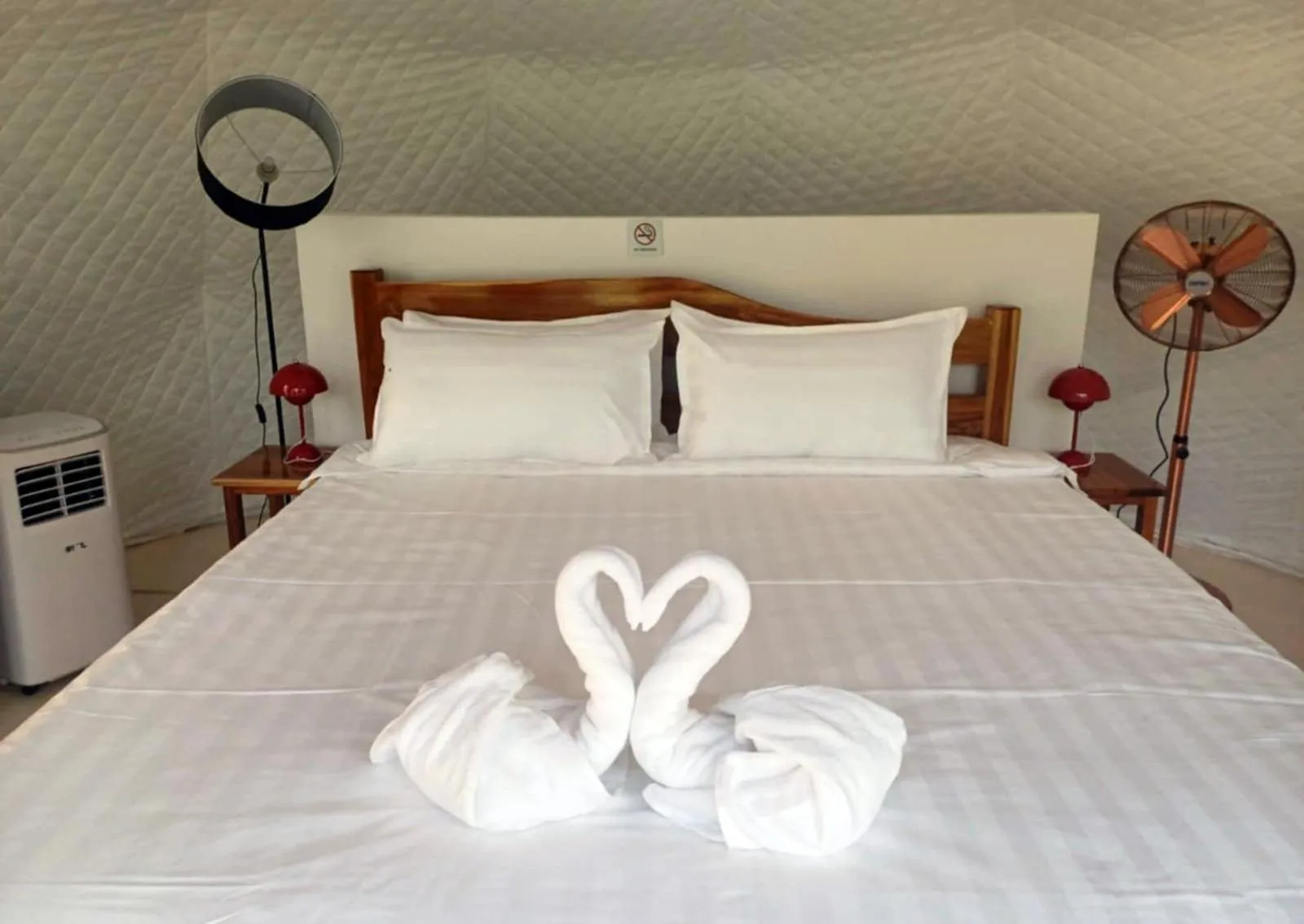 Bedroom, Bed in Sabai Glamping Vang Vieng