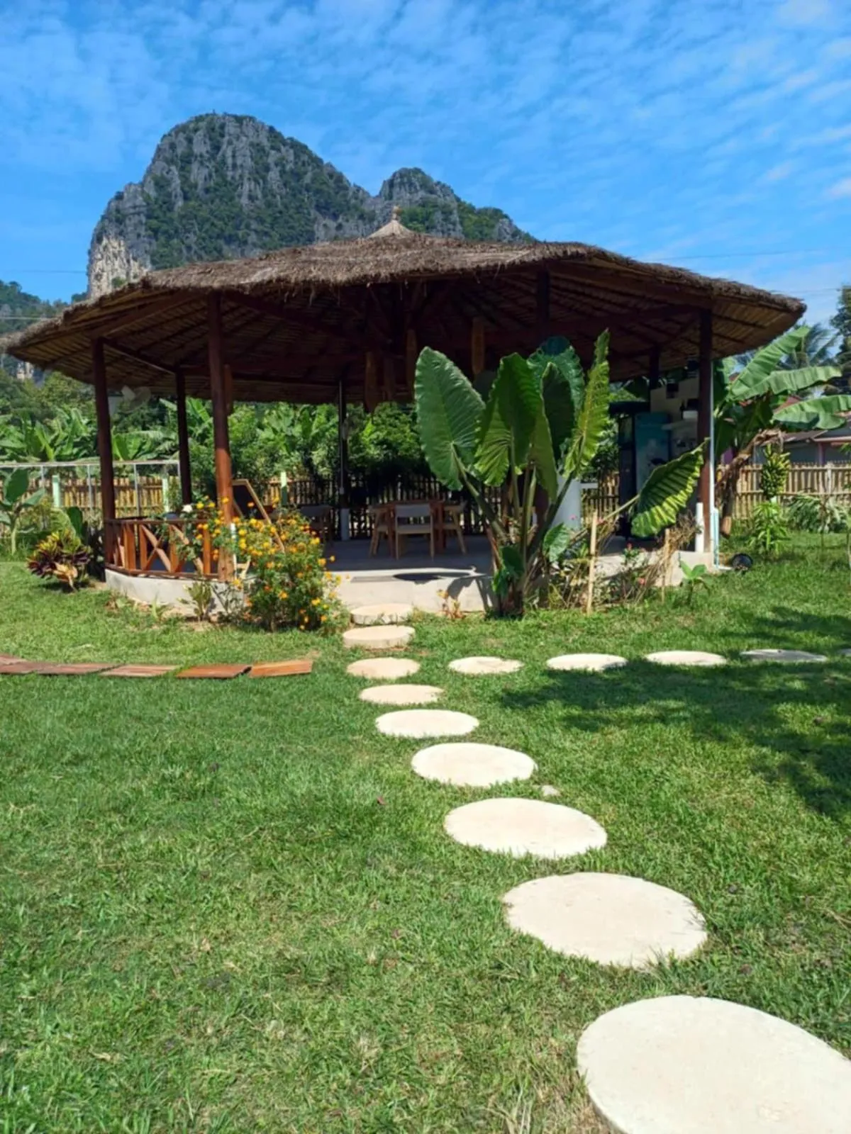 Restaurant/places to eat in Sabai Glamping Vang Vieng