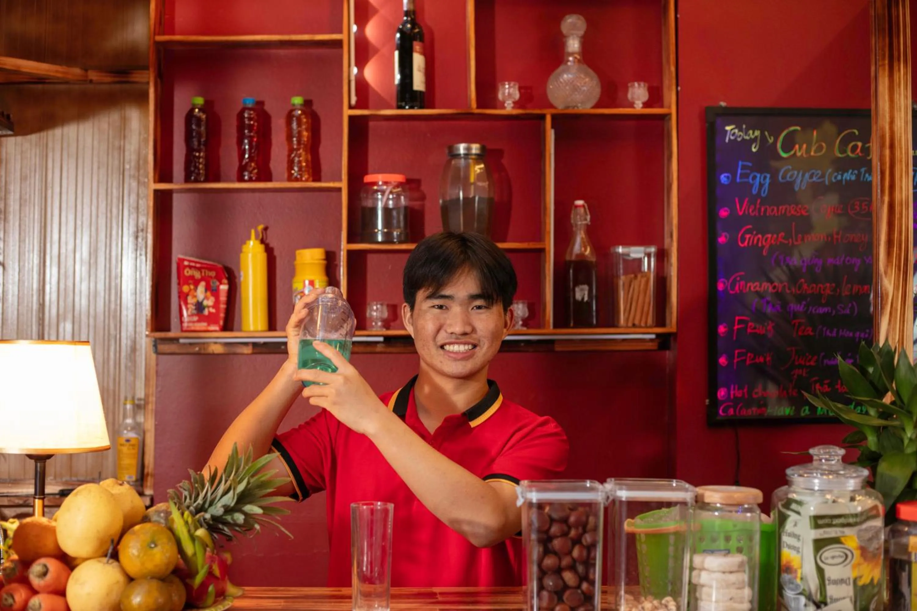 Food and drinks in Little View Homestay