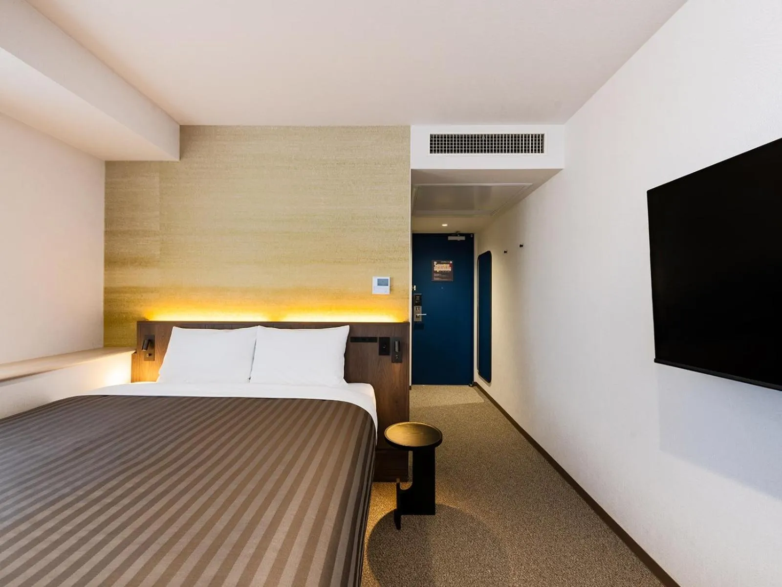 Bed in The OneFive Tokyo Kameido