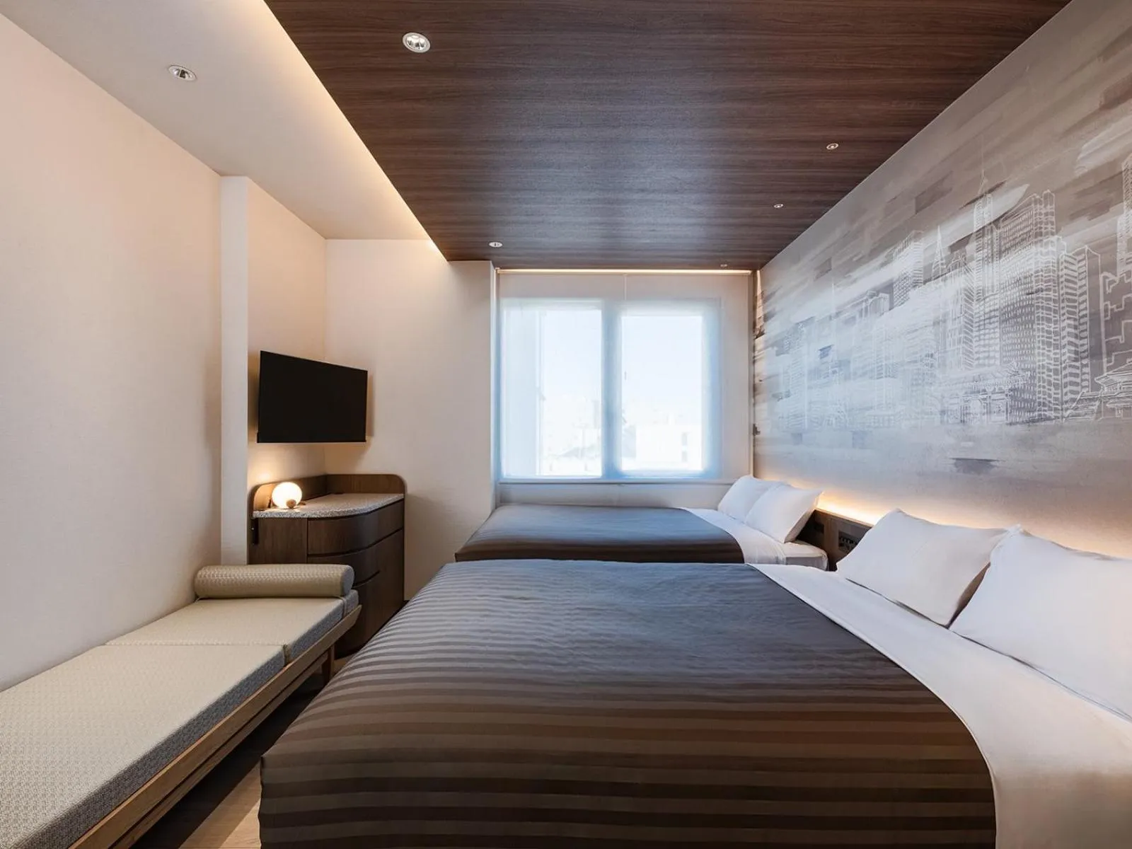 Bed in The OneFive Tokyo Kameido