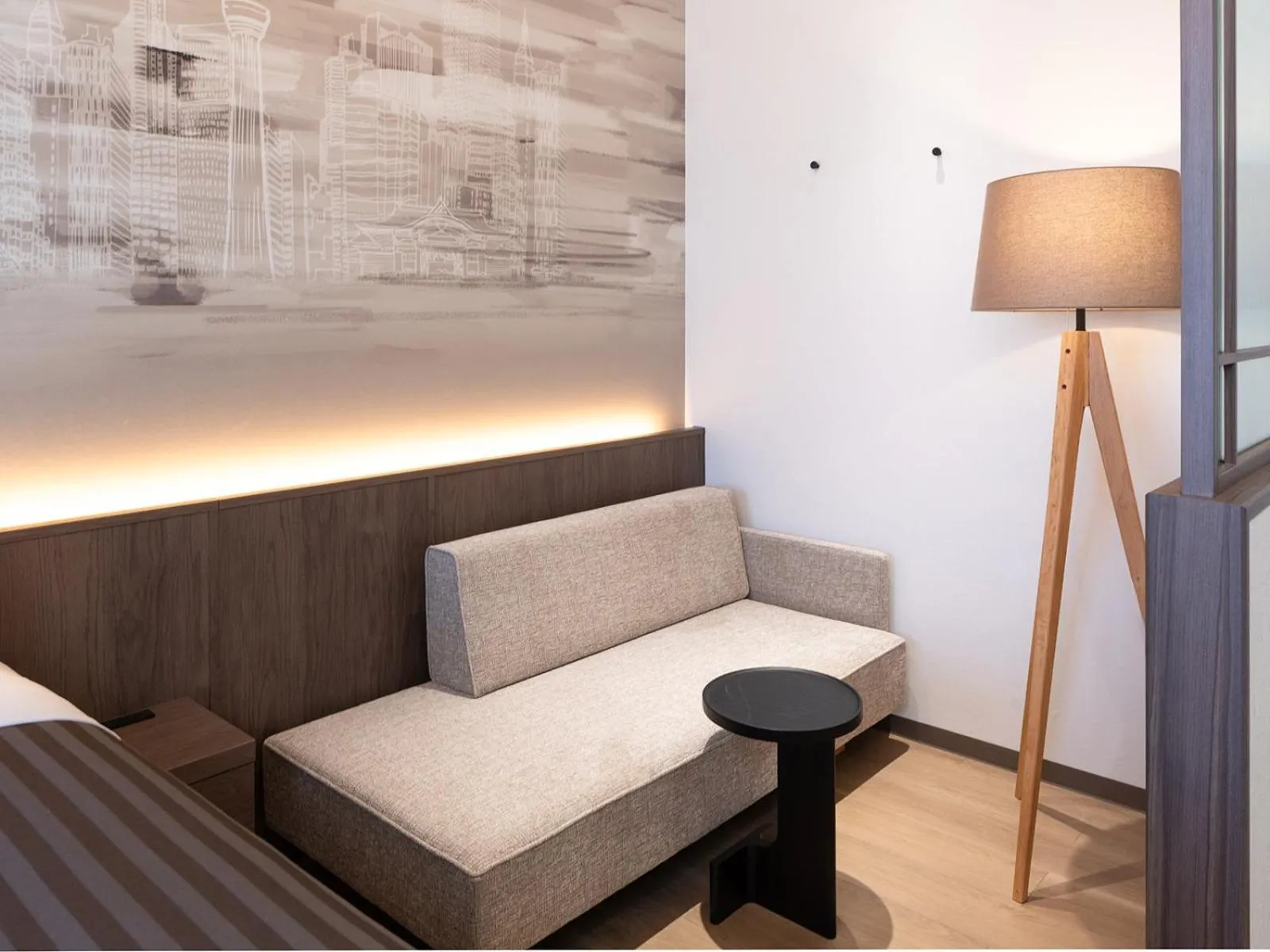 Bed in The OneFive Tokyo Kameido