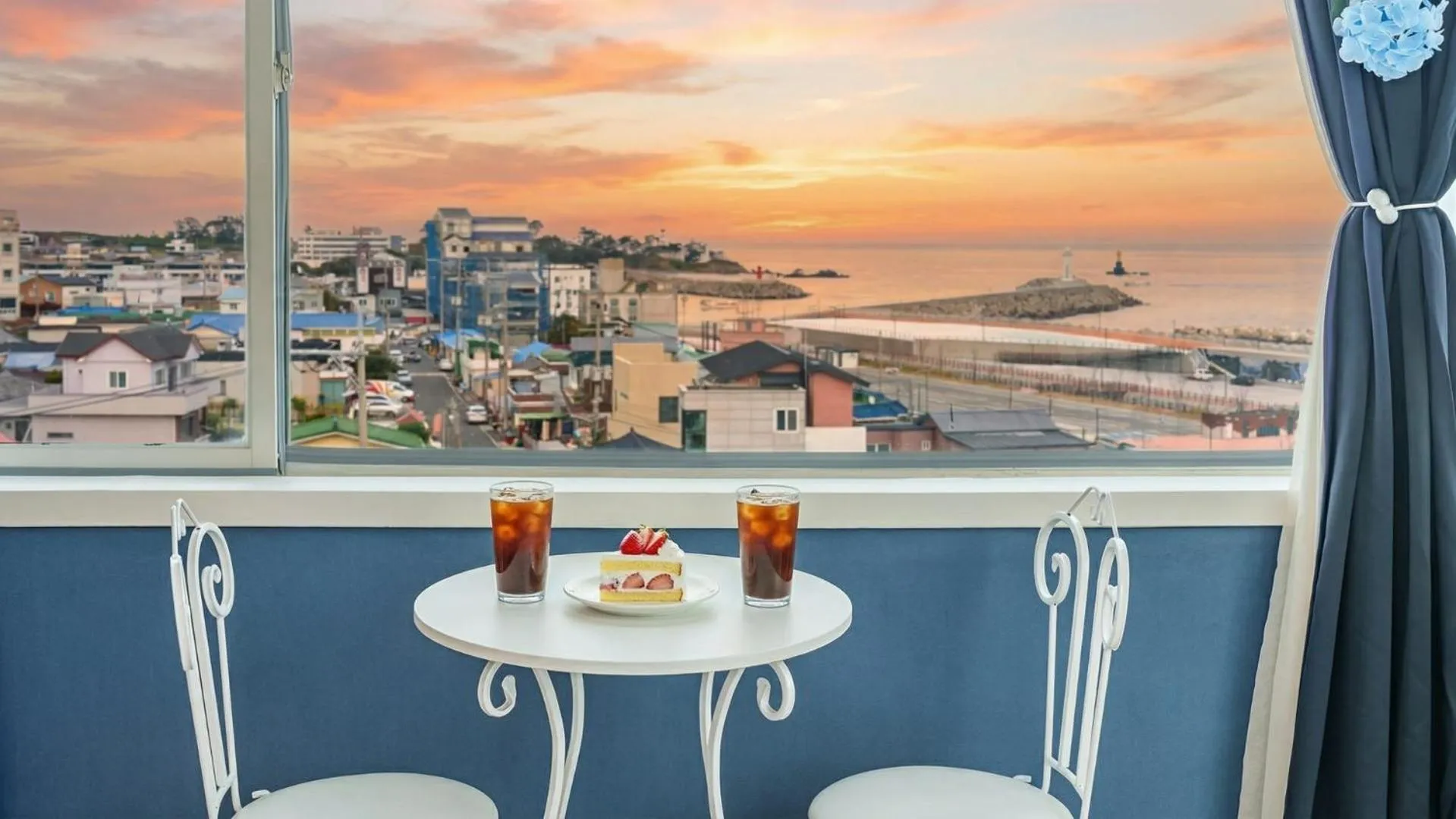 Property building in Gyeongju Neulsiwon Pension